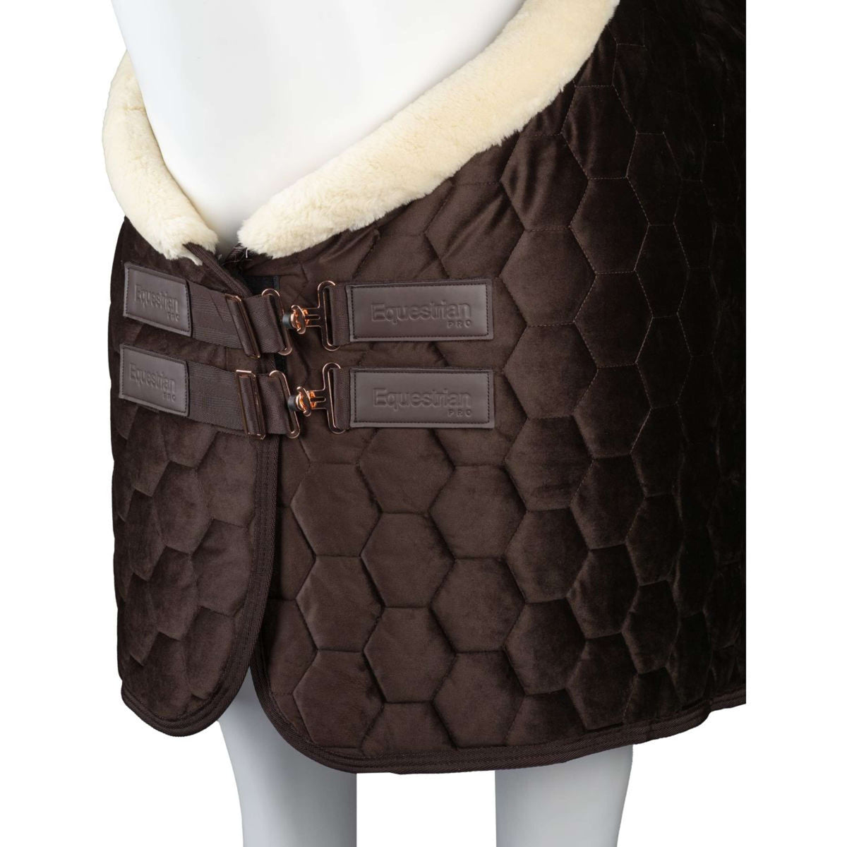 HORKA Show Rug Velvet Dark Chocolate