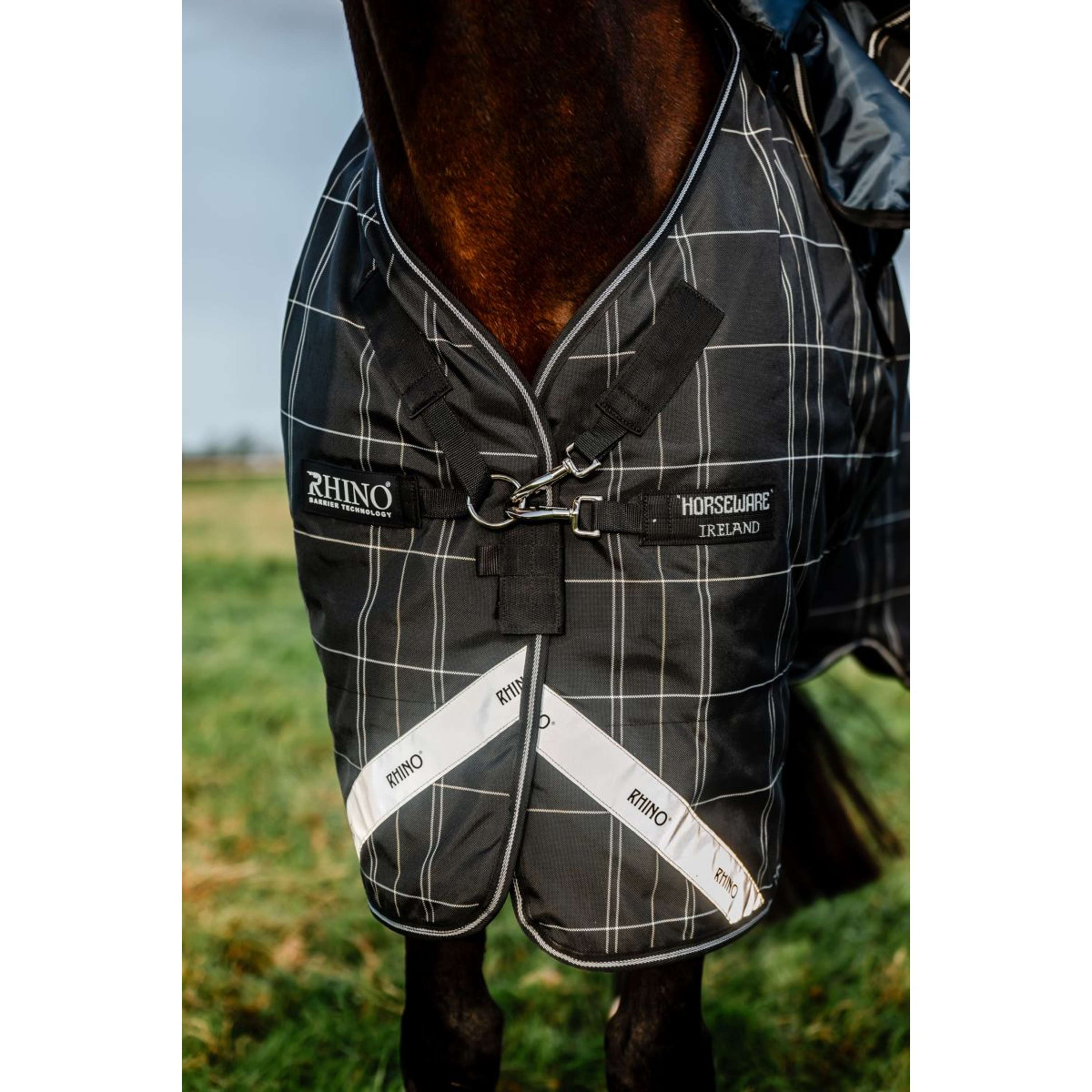 Rhino Plus Turnout Bundle 0g + 200g Black Check/Black/White