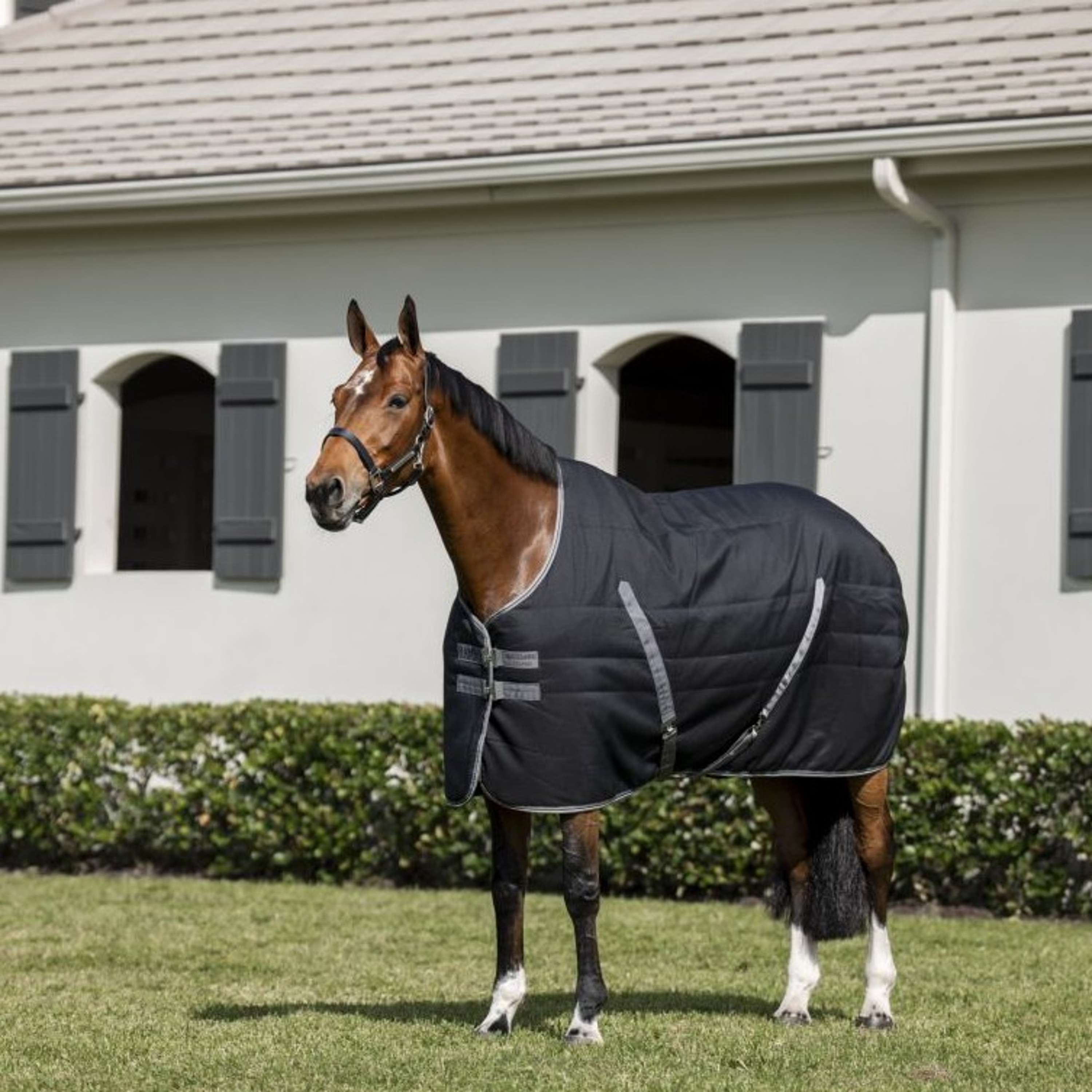 Rambo Stable Rug 200g Black/Thunderstorm Grey/Silver