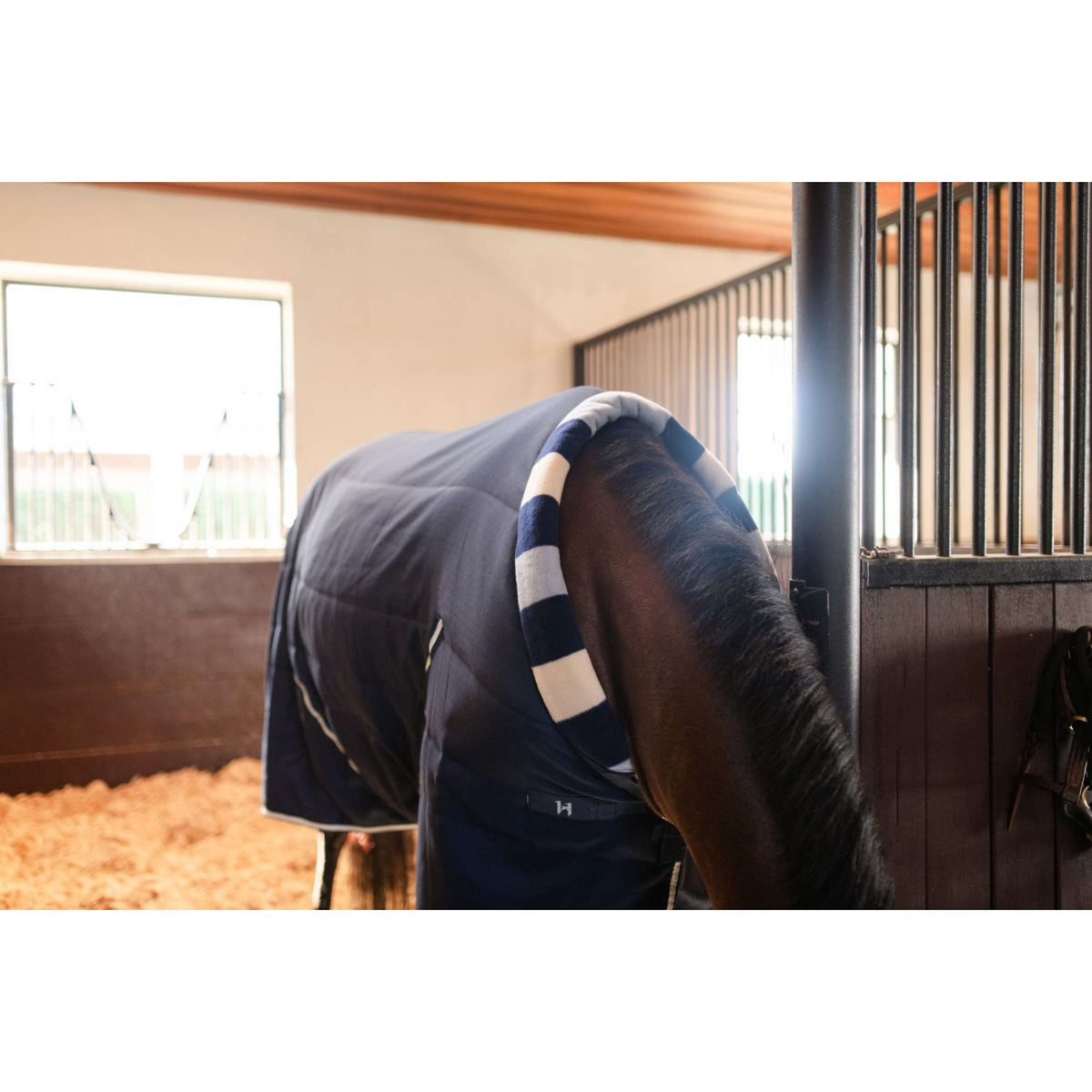 Horseware Cosy Stable Newmarket 400g Witney Navy