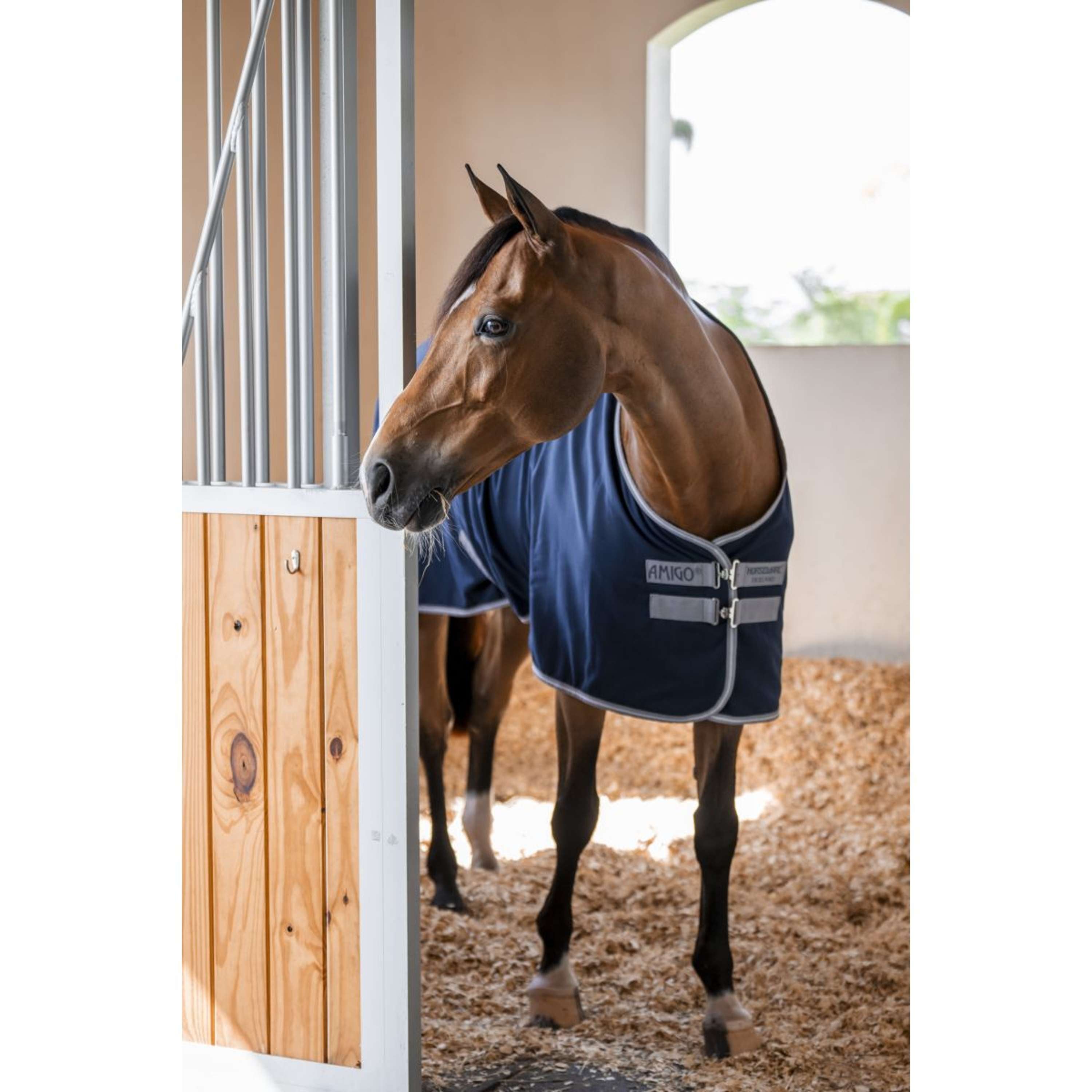 Amigo Stable Rug Navy/Titanium Grey/Silver