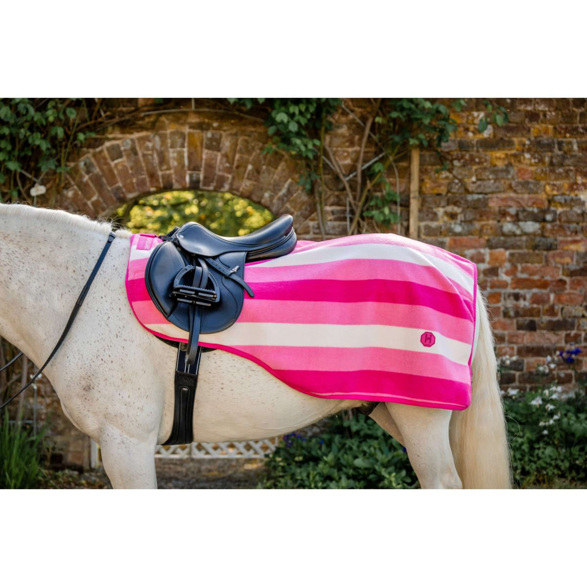 Horseware Exercise Rug Newmarket Witney Pink