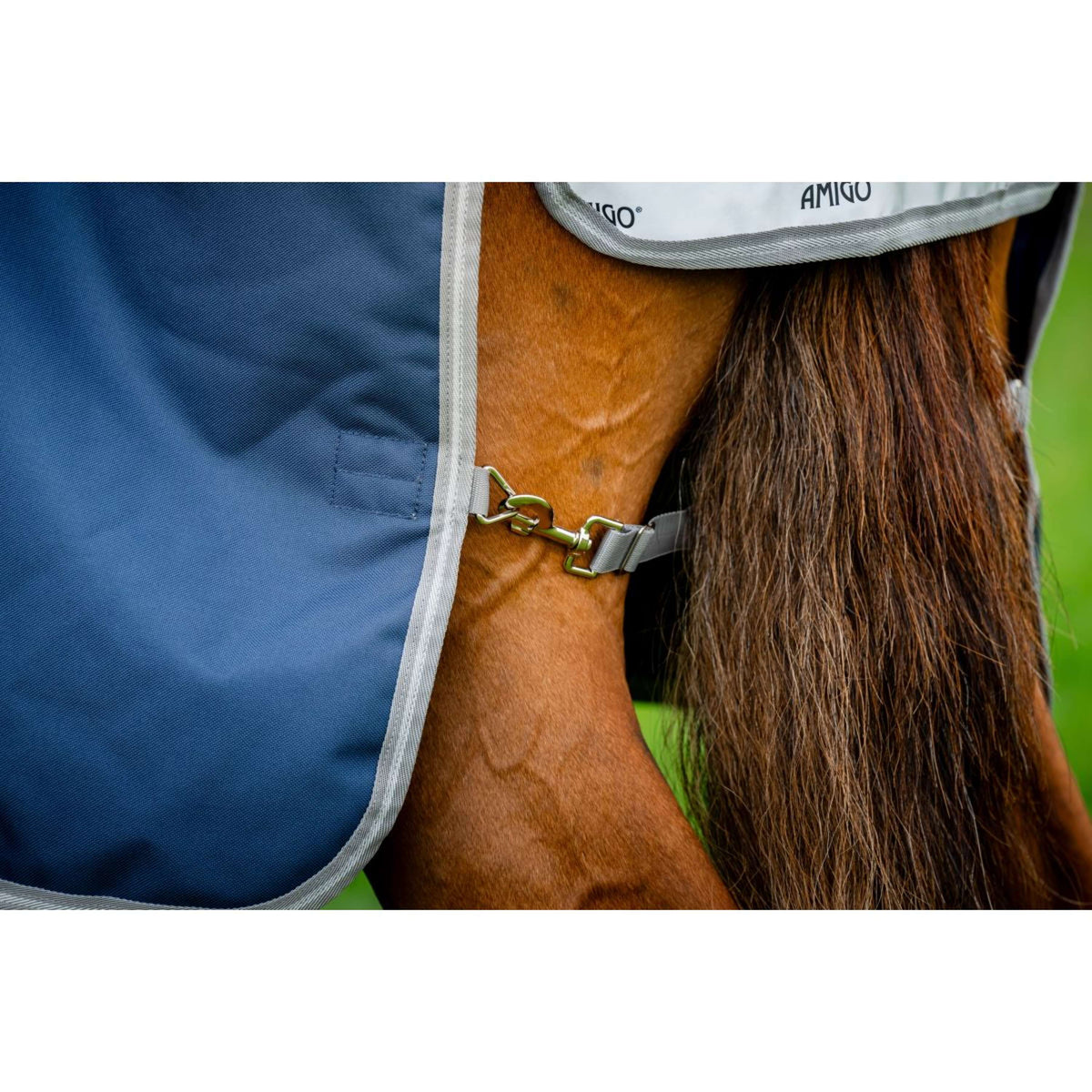 Amigo Bravo 12 Plus Turnout Heavy 400g Navy/Titanium Grey