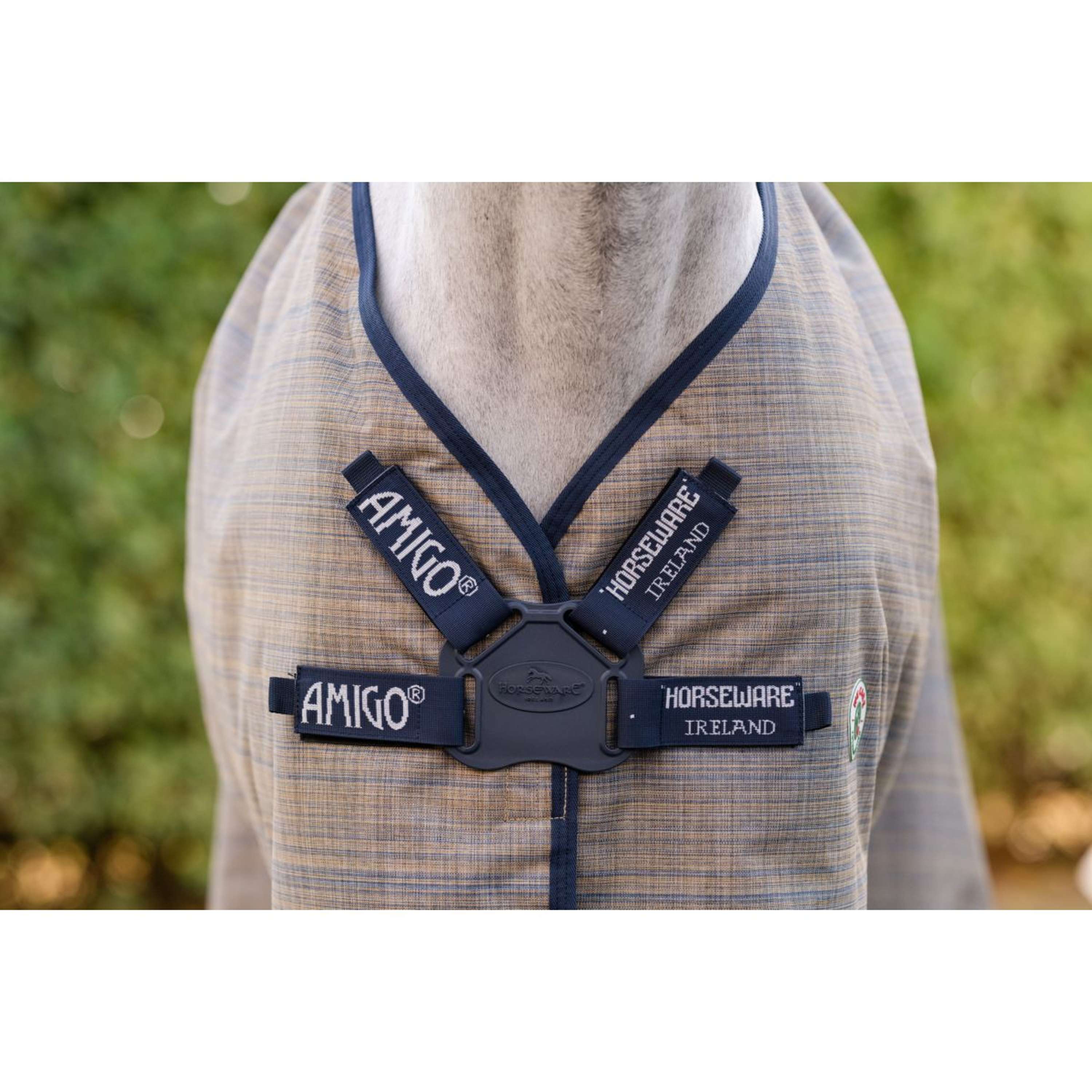 Amigo Turnout Hero 900 Revive Plus 200g Seasonal Colour