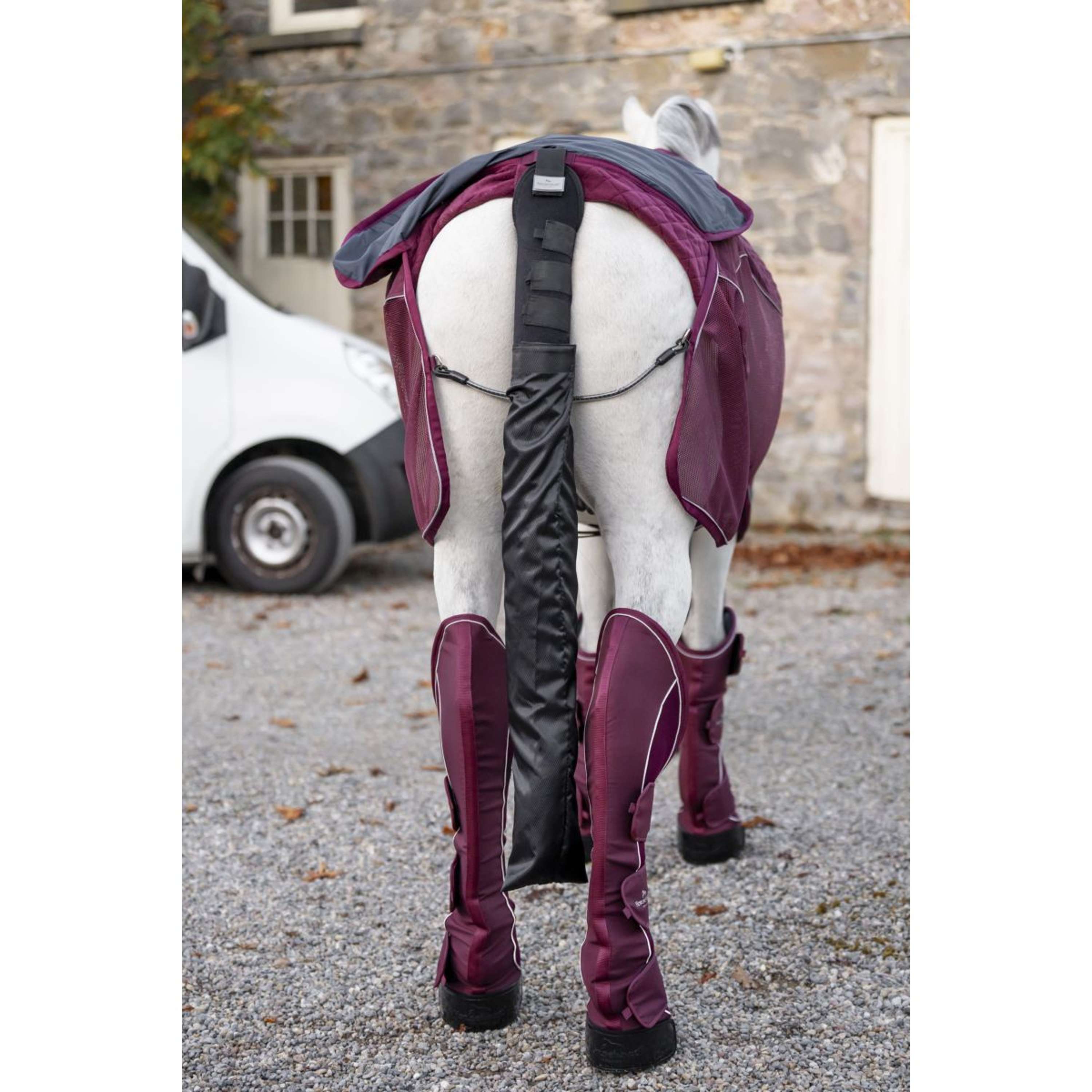 Horseware Tail Protector and Bag Black