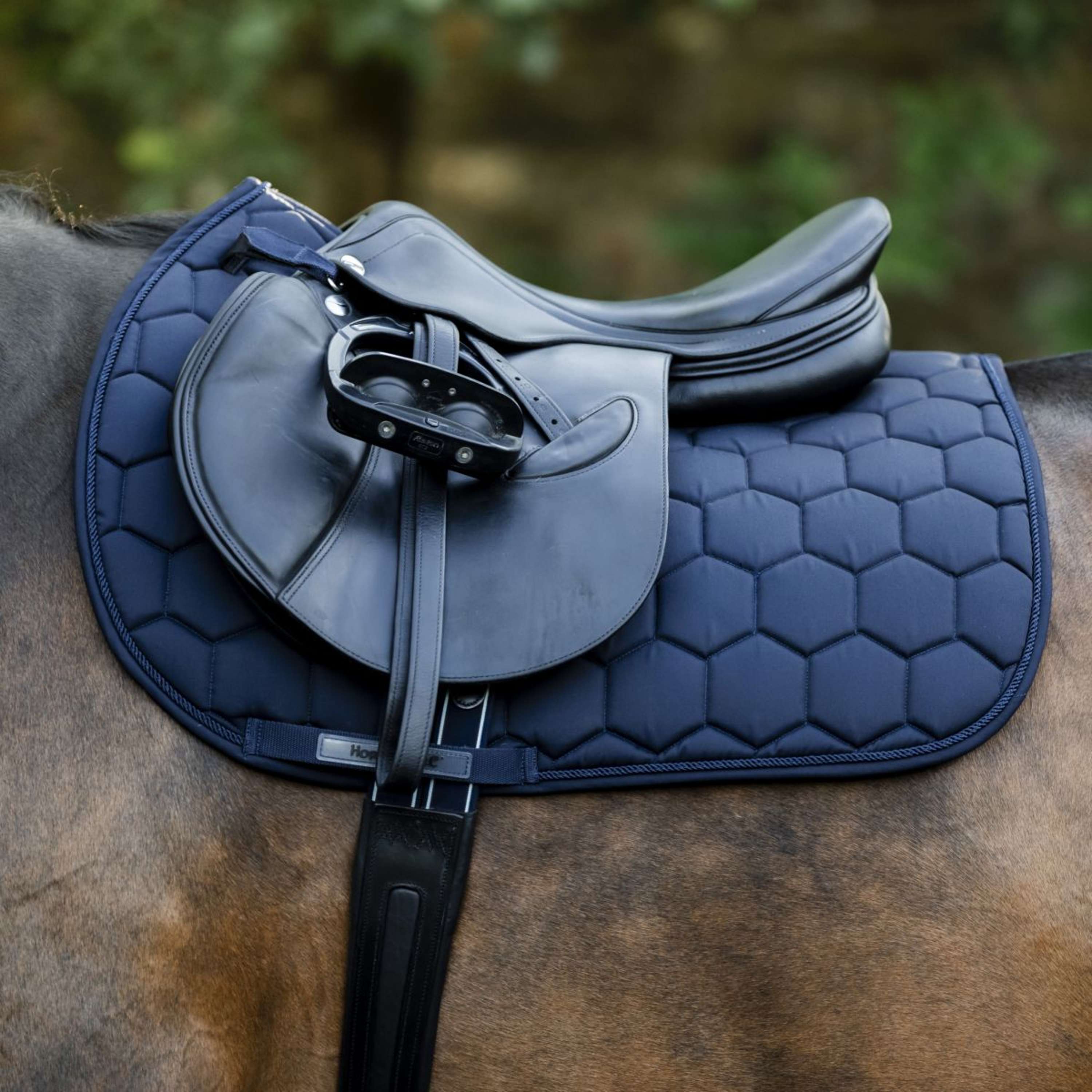Horseware Saddlepad Ionic Close Contact Navy