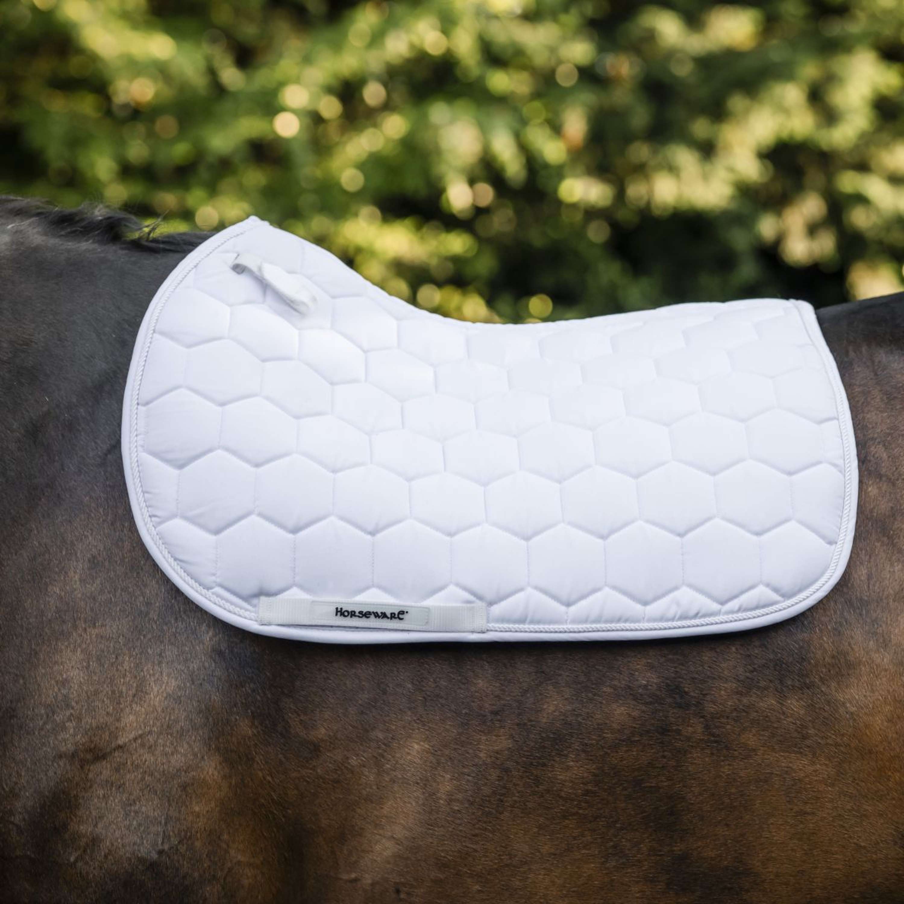 Horseware Saddlepad Ionic Close Contact White