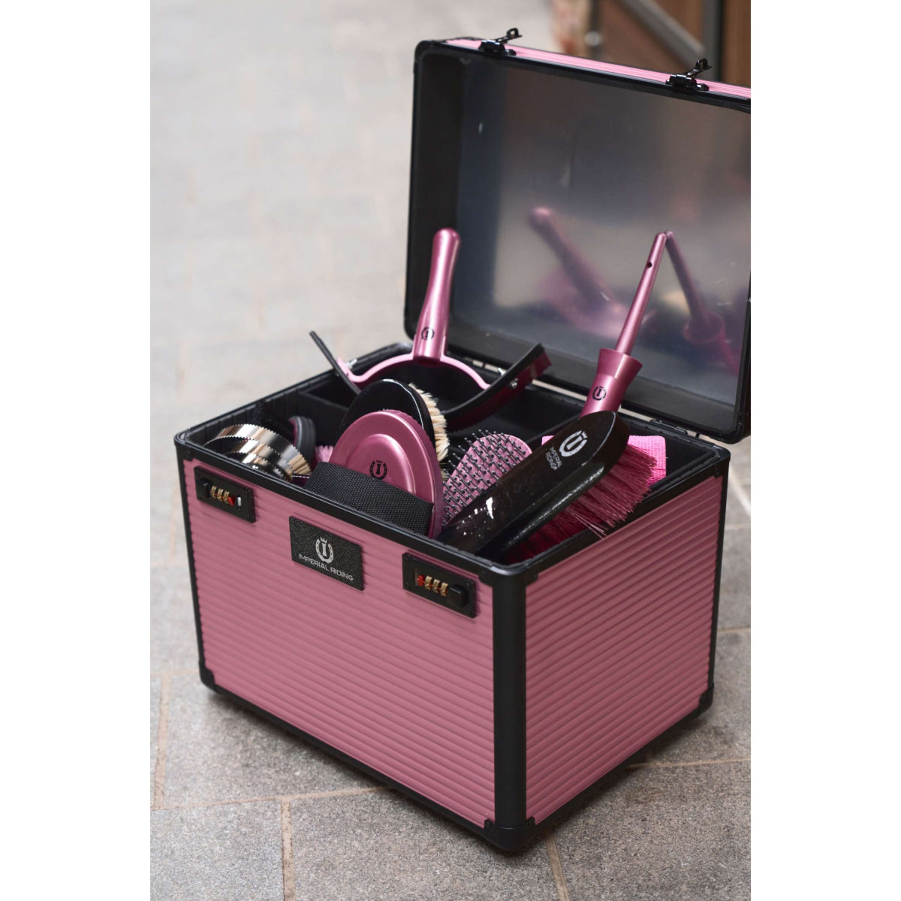 Imperial Riding Grooming Box IRHShiny Mauve