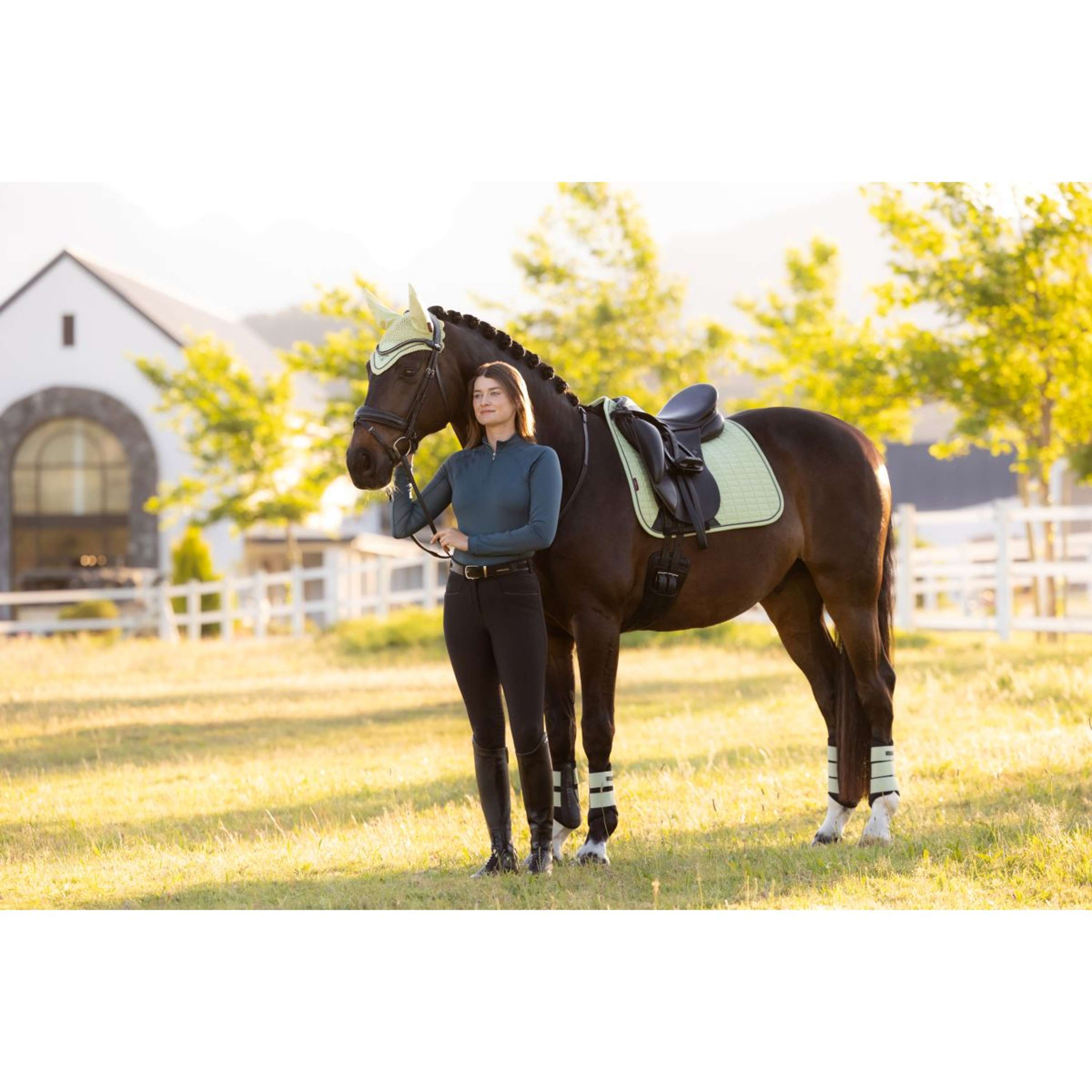 LeMieux Saddlepad Suede Square Dressage Macaron