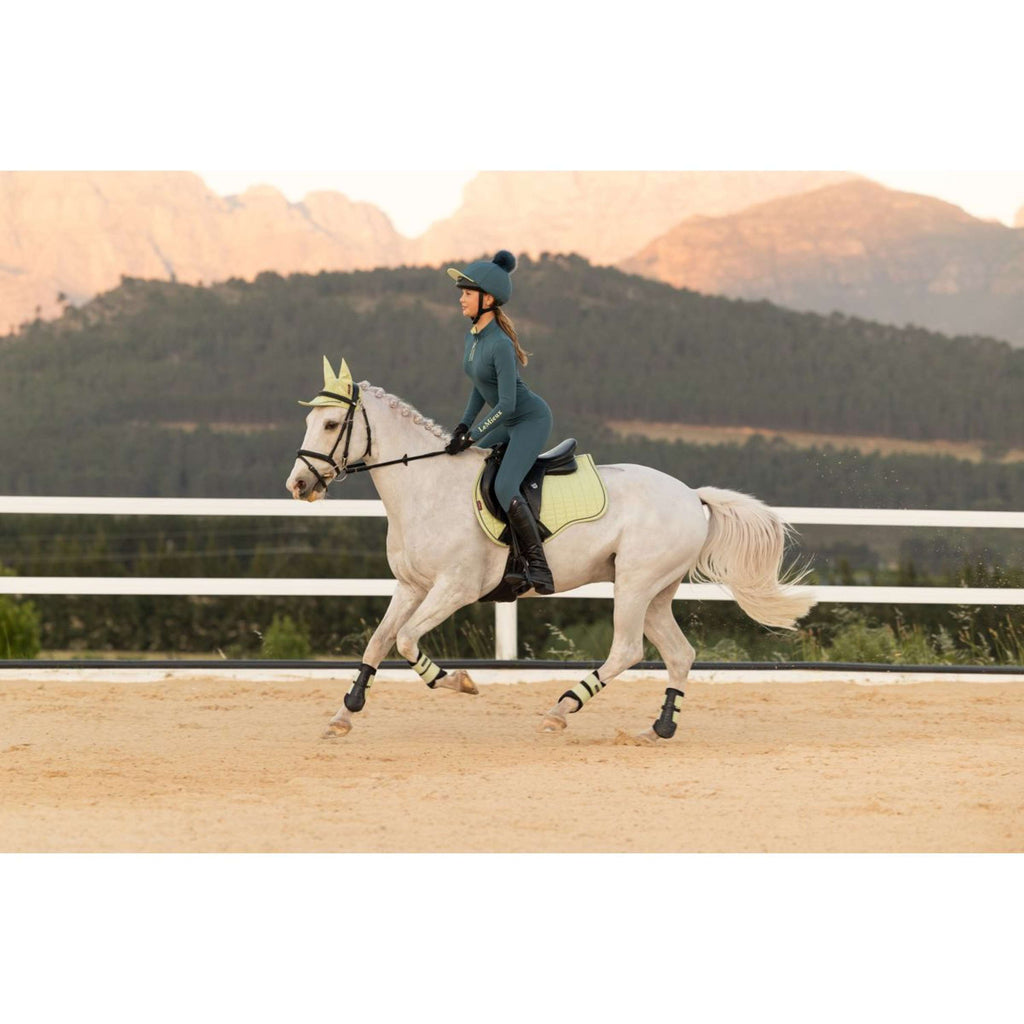 LeMieux Saddlepad Suede Square General Purpose Macaron