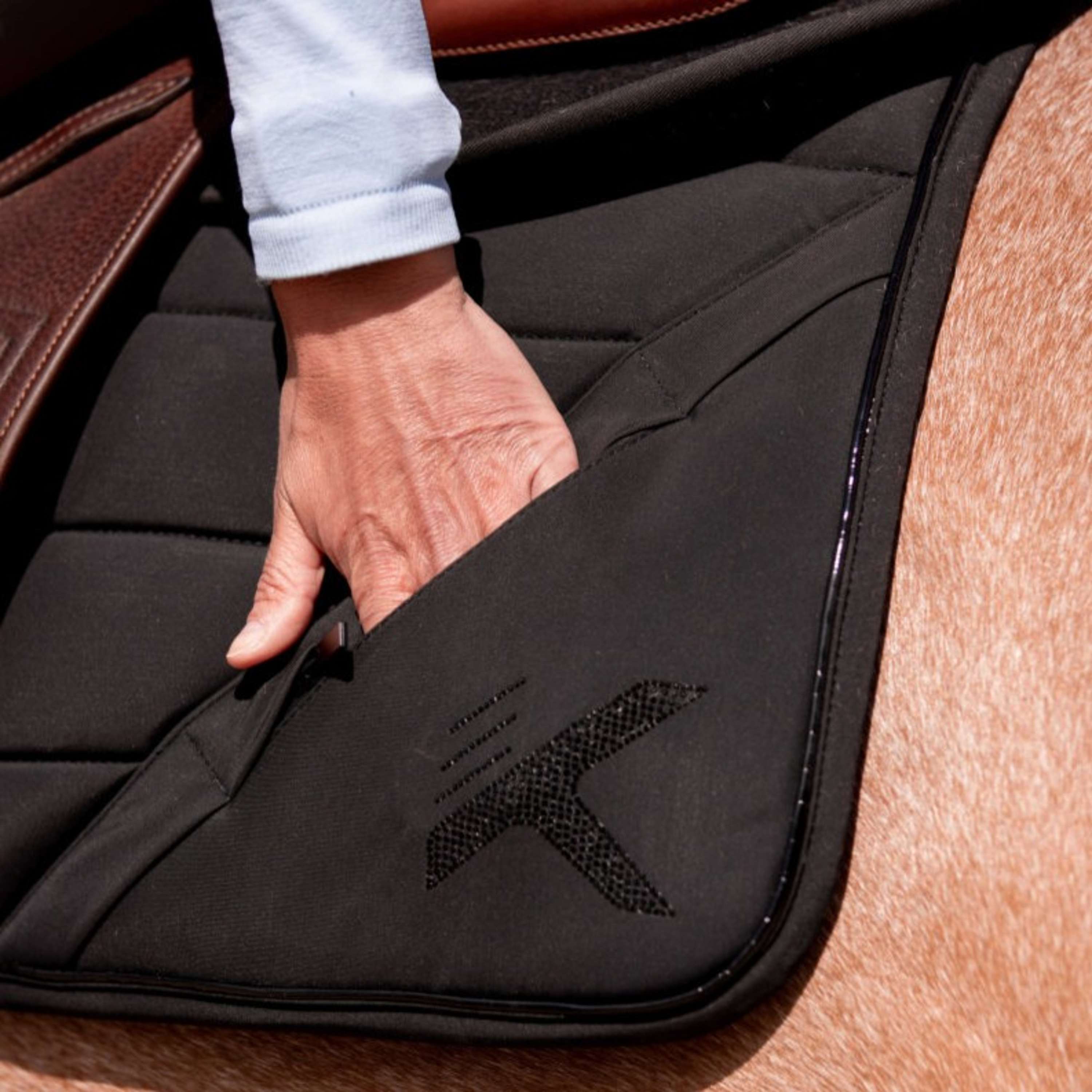 K by EQUITHÈME Saddlepad Vega All Purpose Black