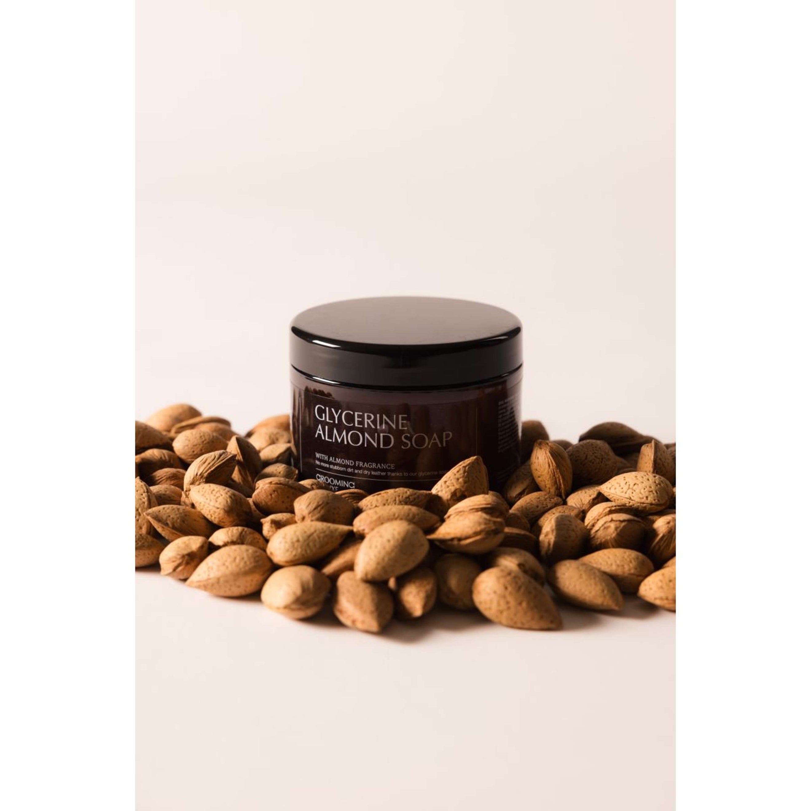 Kentucky Horsewear Soap Glycerine Almond Kentucky Horsewear Soap Glycerine Almond