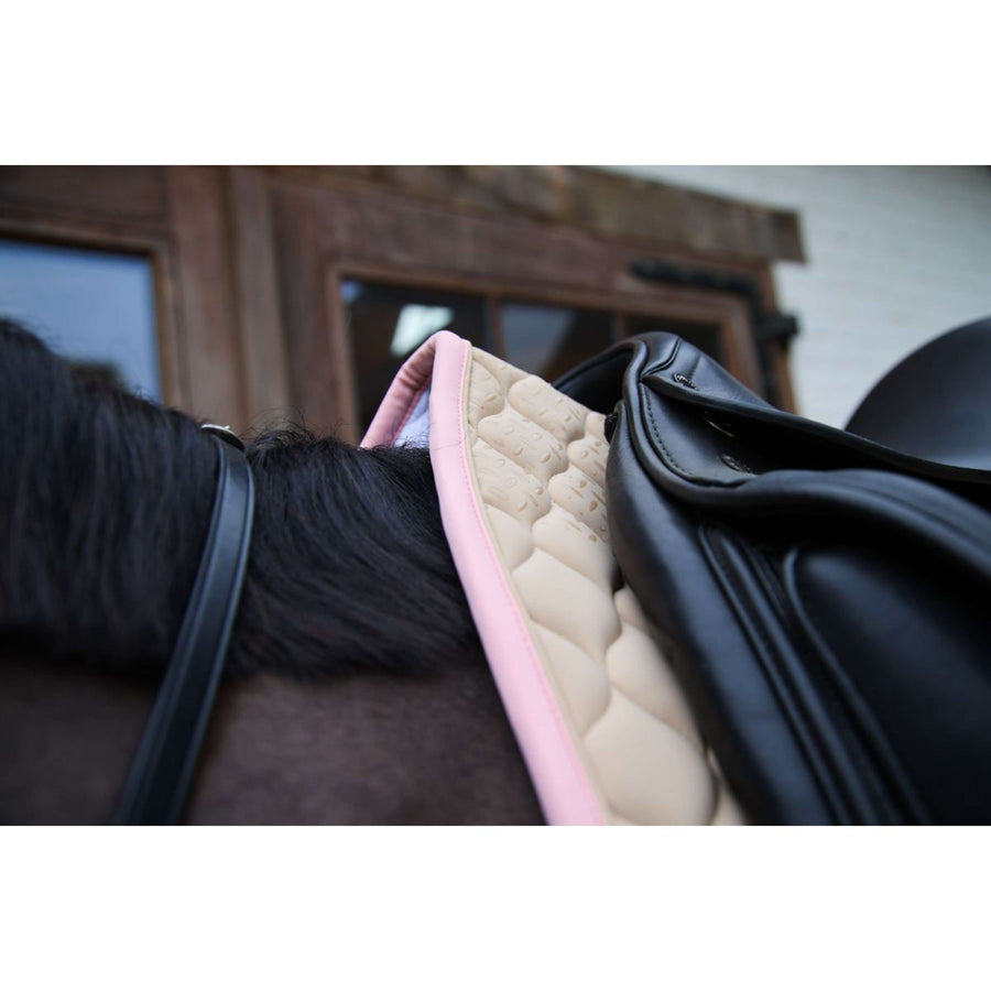 Kentucky Horsewear Saddlepad Softshell Onion Quilt Dressage Beige/Old Pink