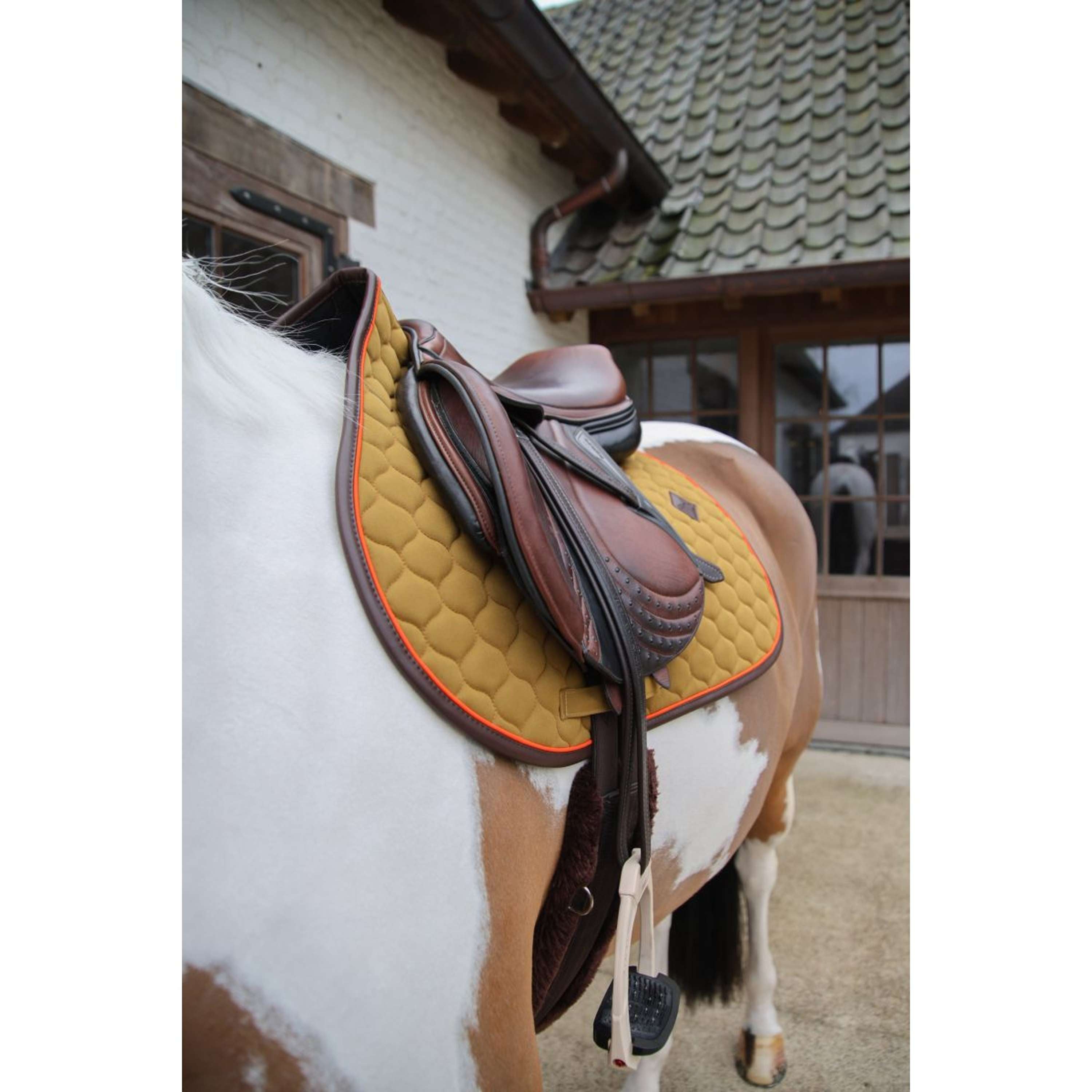Kentucky Horsewear Saddlepad Onion Quilt Leather Neon Jumping Kaki