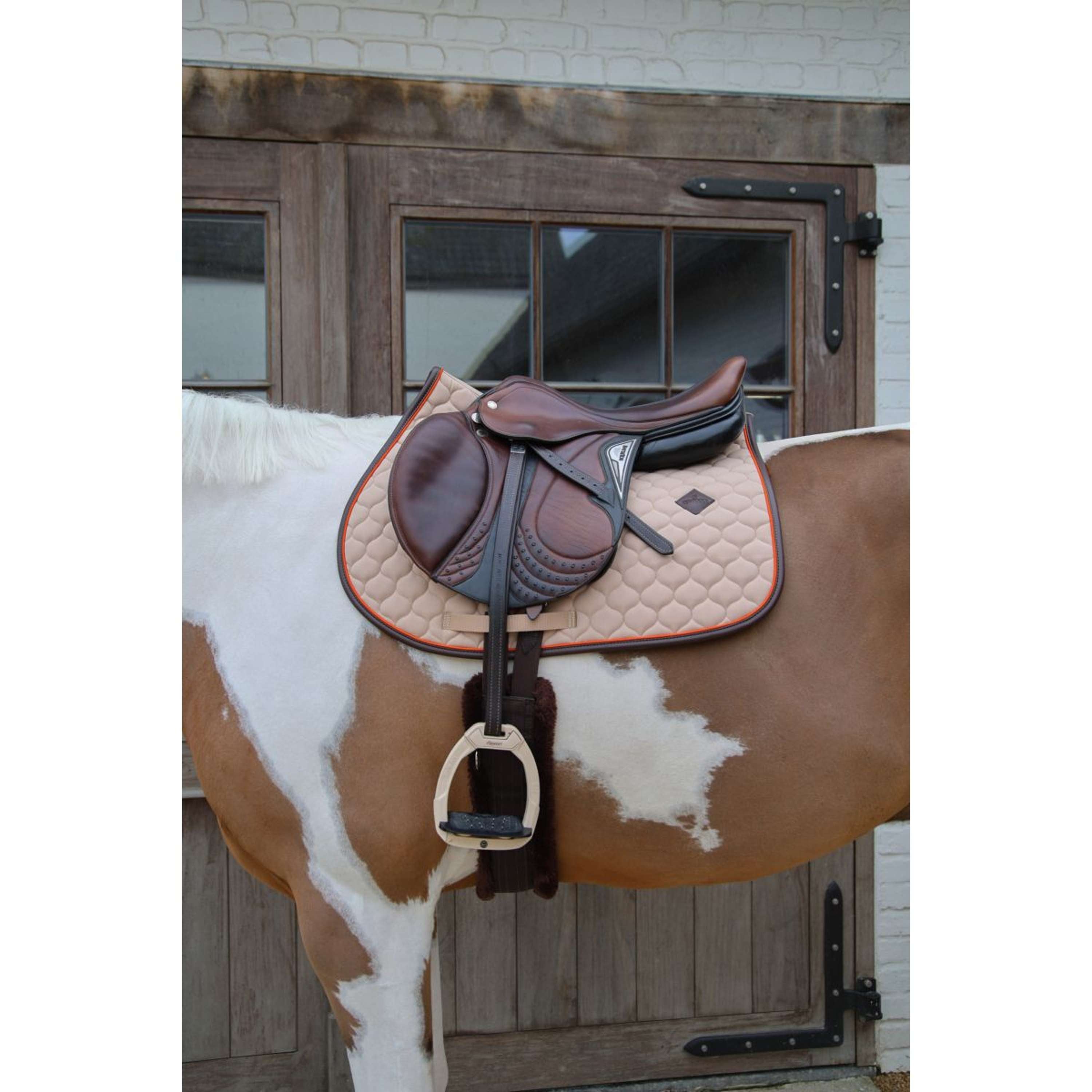 Kentucky Horsewear Saddlepad Onion Quilt Leather Neon Jumping Beige