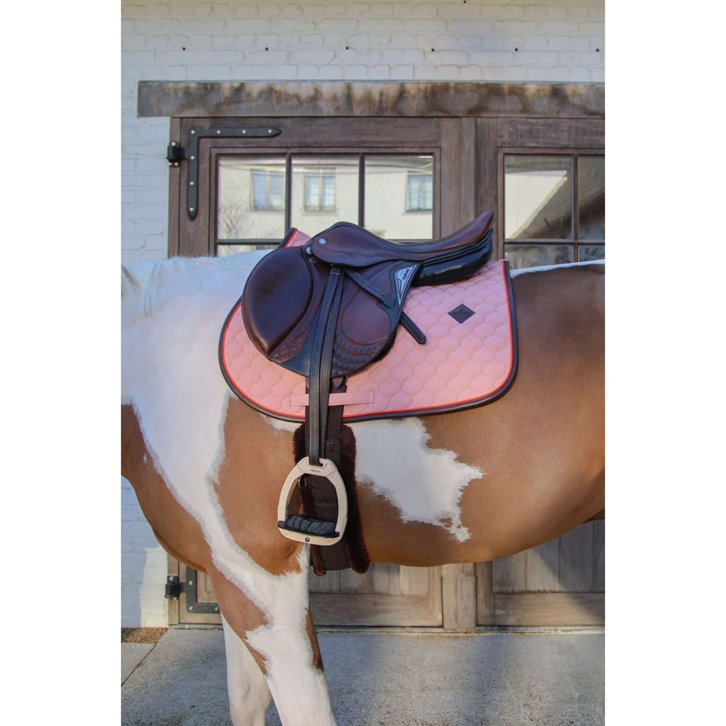 Kentucky Horsewear Saddlepad Onion Quilt Leather Neon Jumping Old Rose