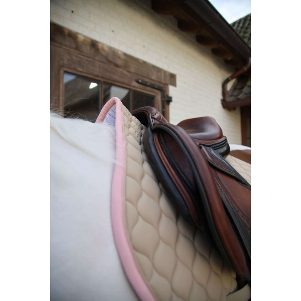 Kentucky Horsewear Saddlepad Softshell Onion Quilt Jumping Beige/Old Pink