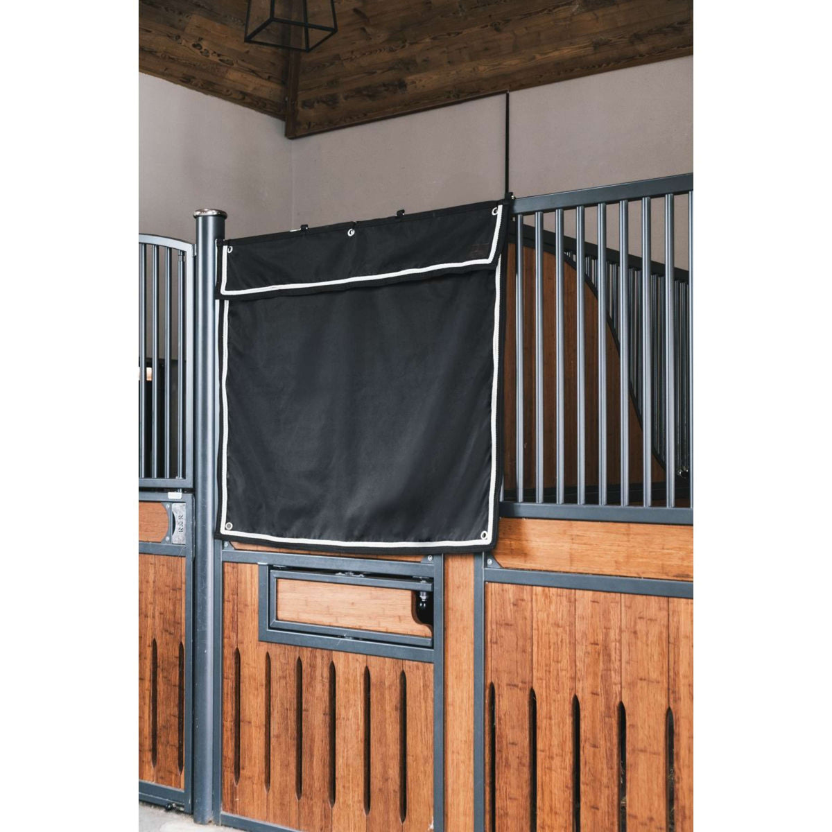 Kentucky Stable Curtains Classic Short Black
