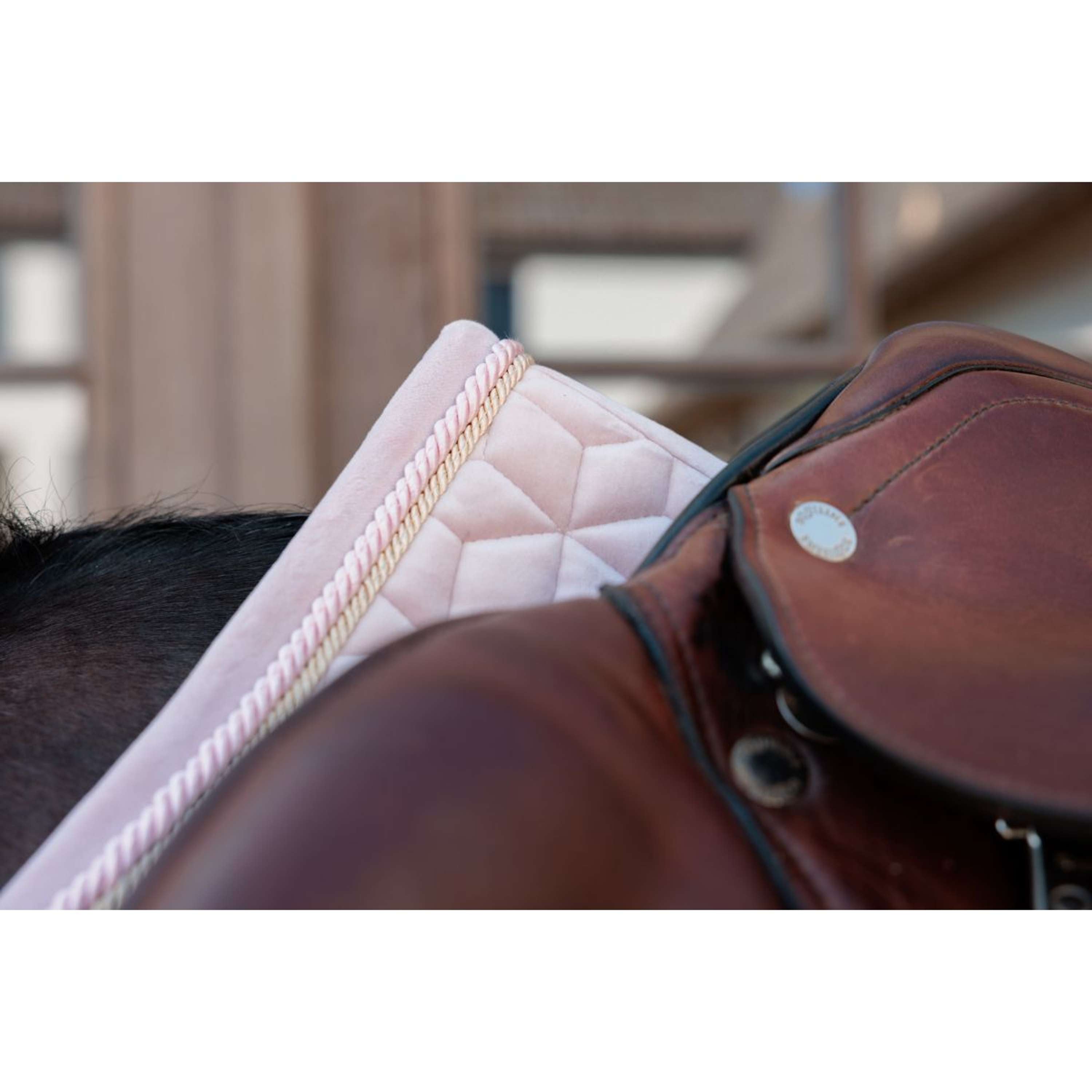 Kentucky Saddlepad Velvet Jumping Soft Rose