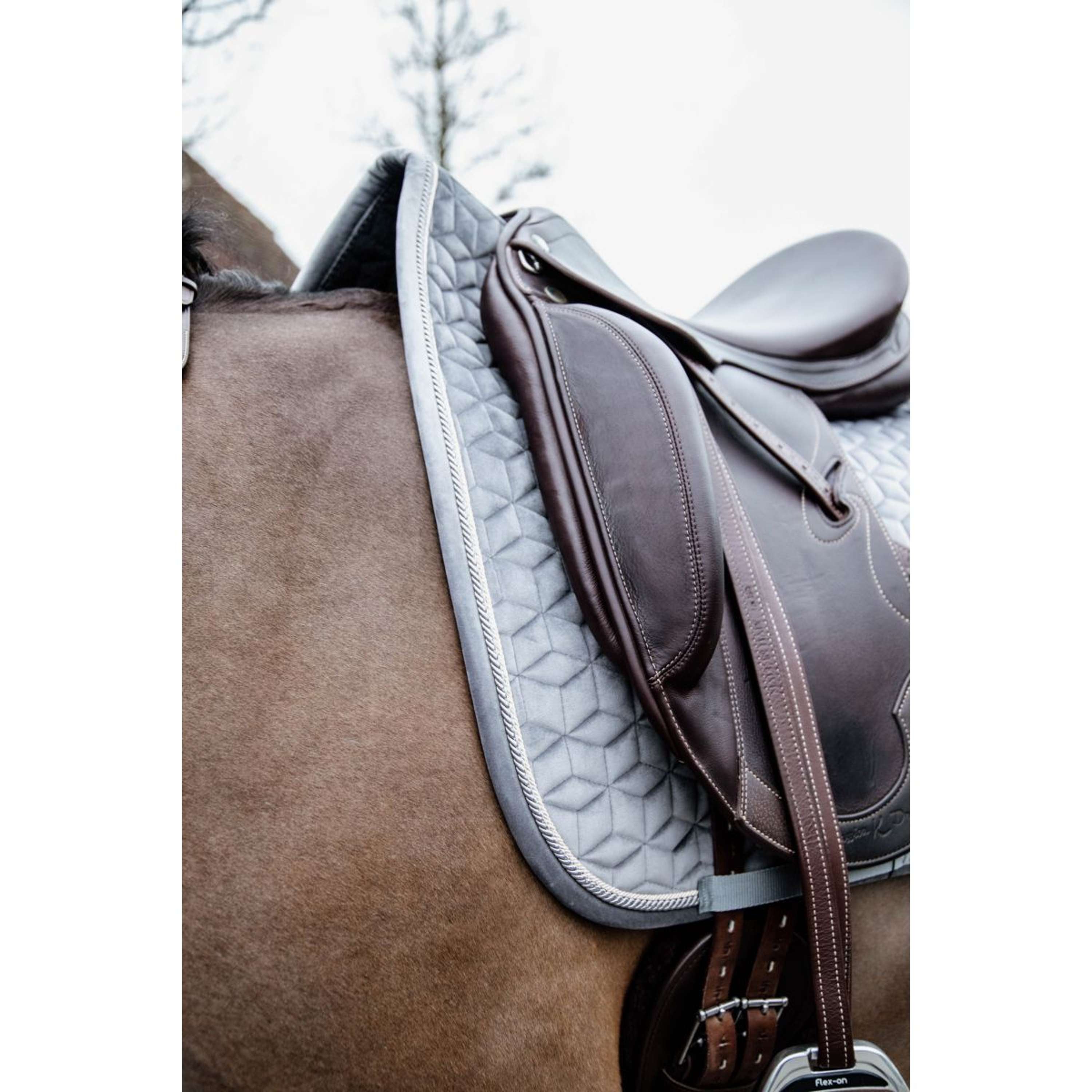 Kentucky Saddlepad Basic Velvet Dressage Grey