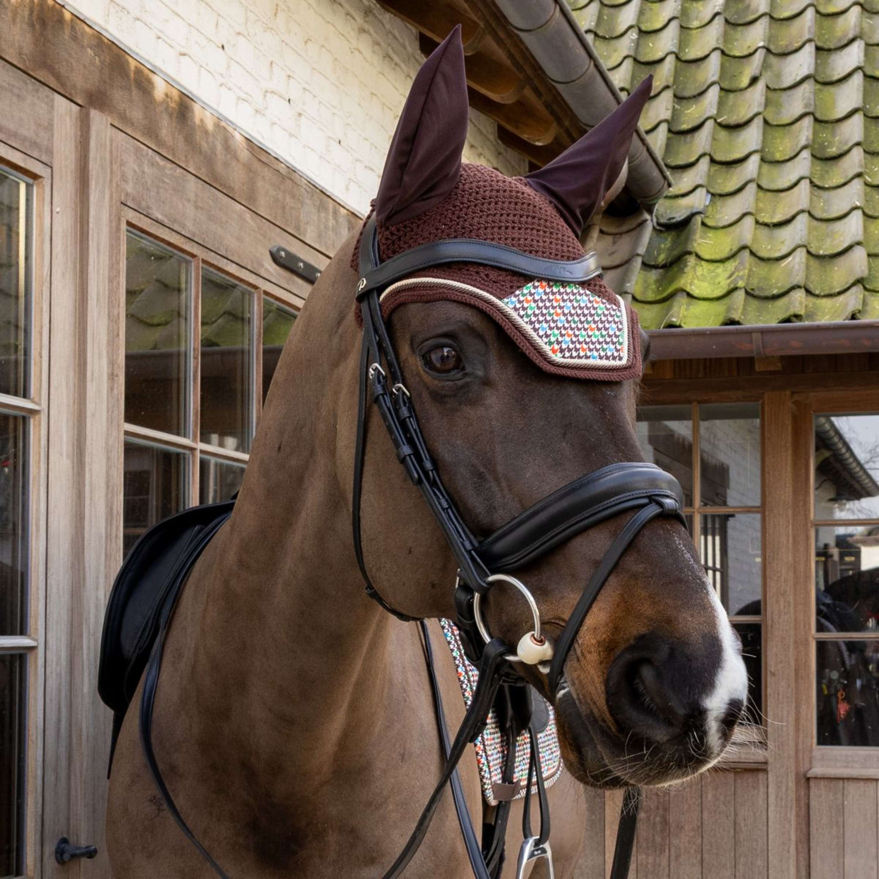 Kentucky Ear Bonnet Wellington Velvet Pied De Poule Brown