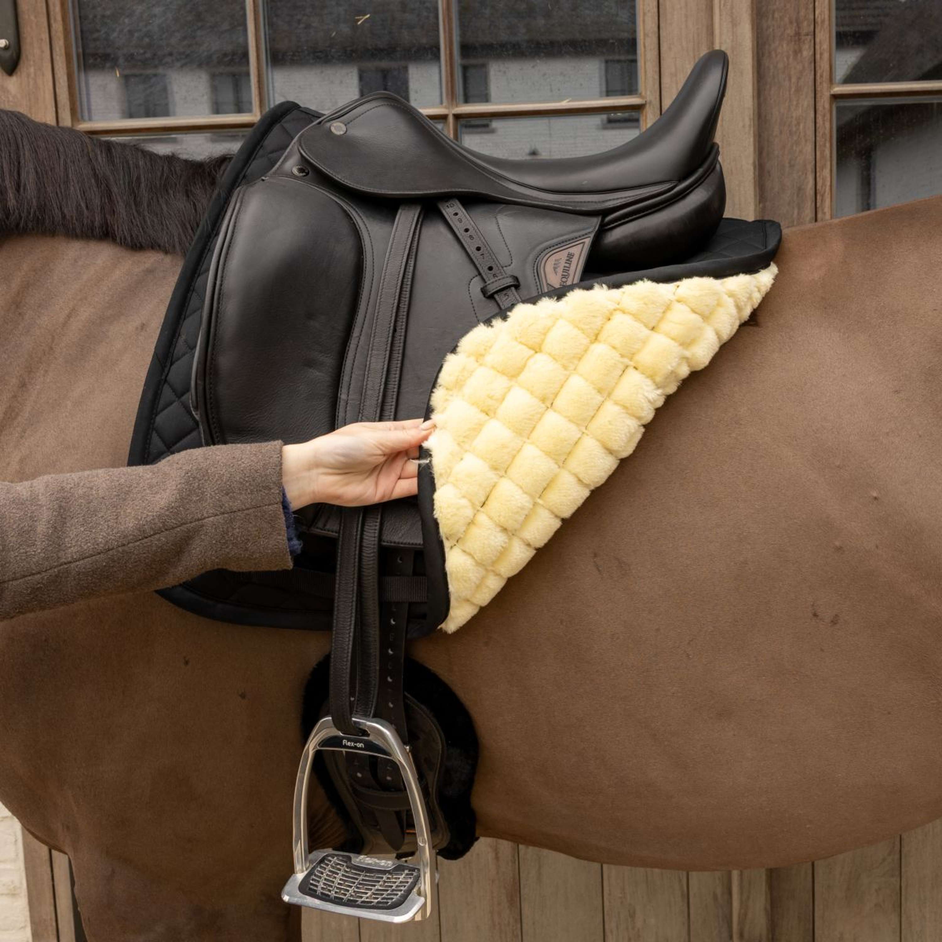 Kentucky Saddlepad Skin Friendly Diamond Dressage Black