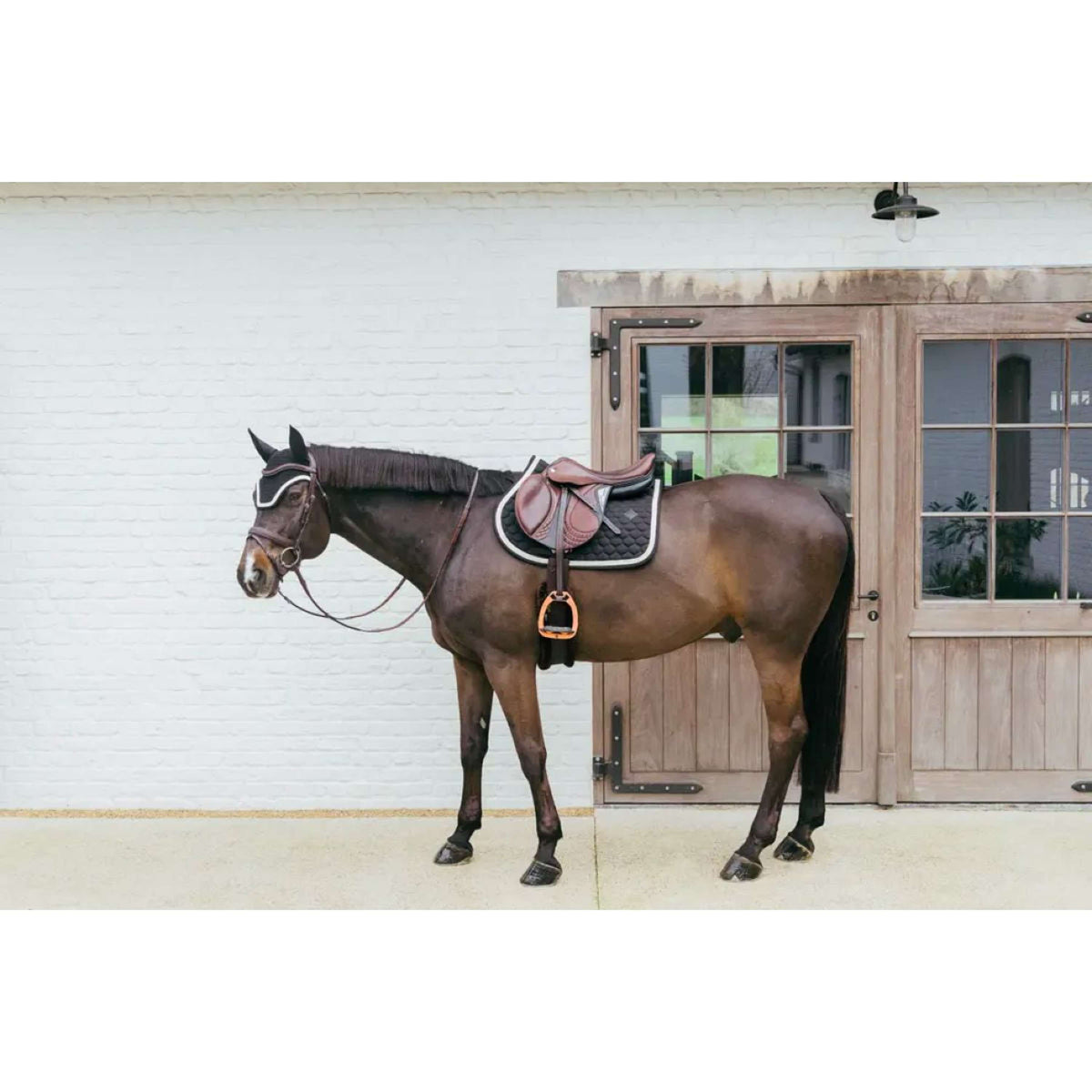 Kentucky Ear Bonnet Wellington Braided Black