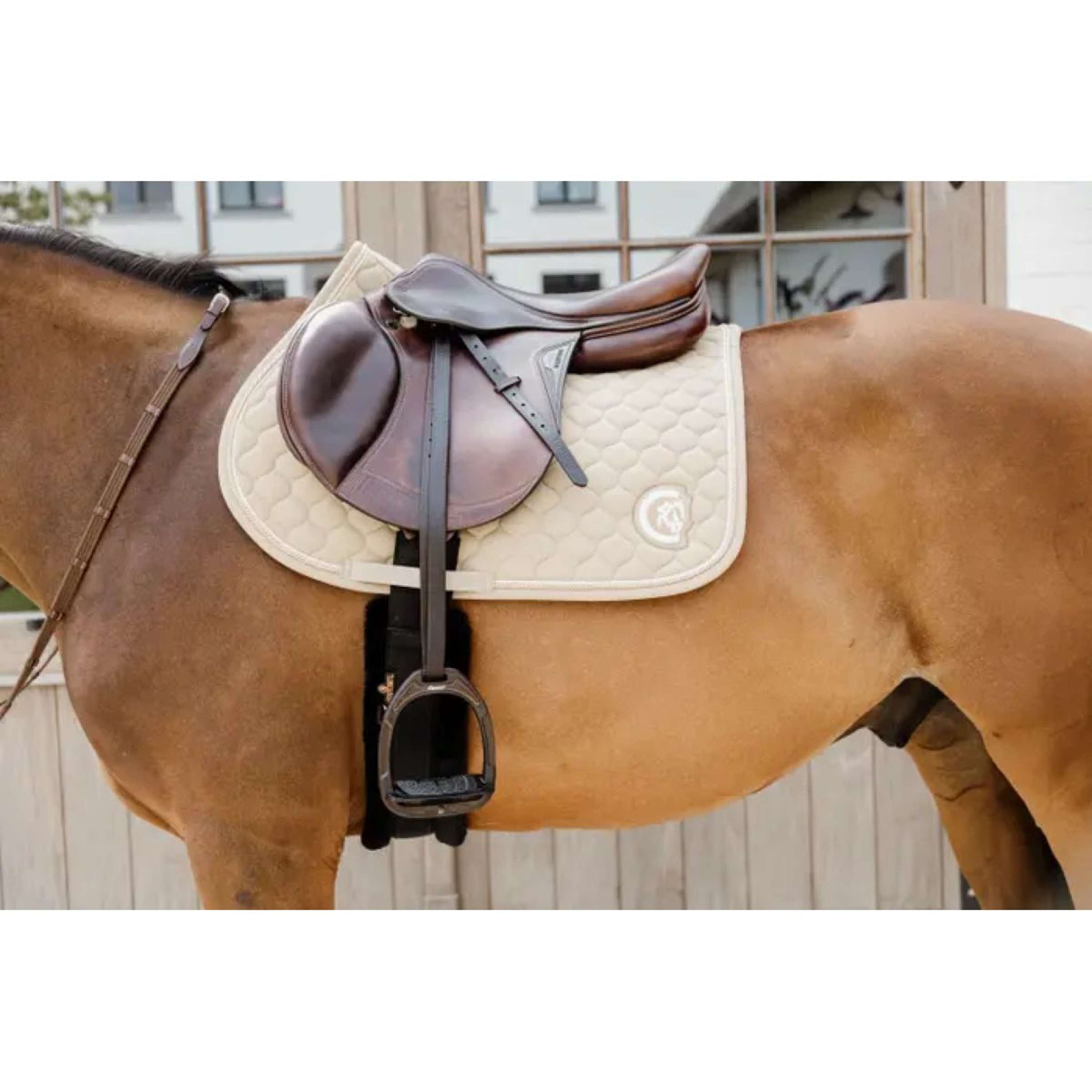 Kentucky Horsewear Saddlepad Onion Quilt 3D Logo Jumping Beige
