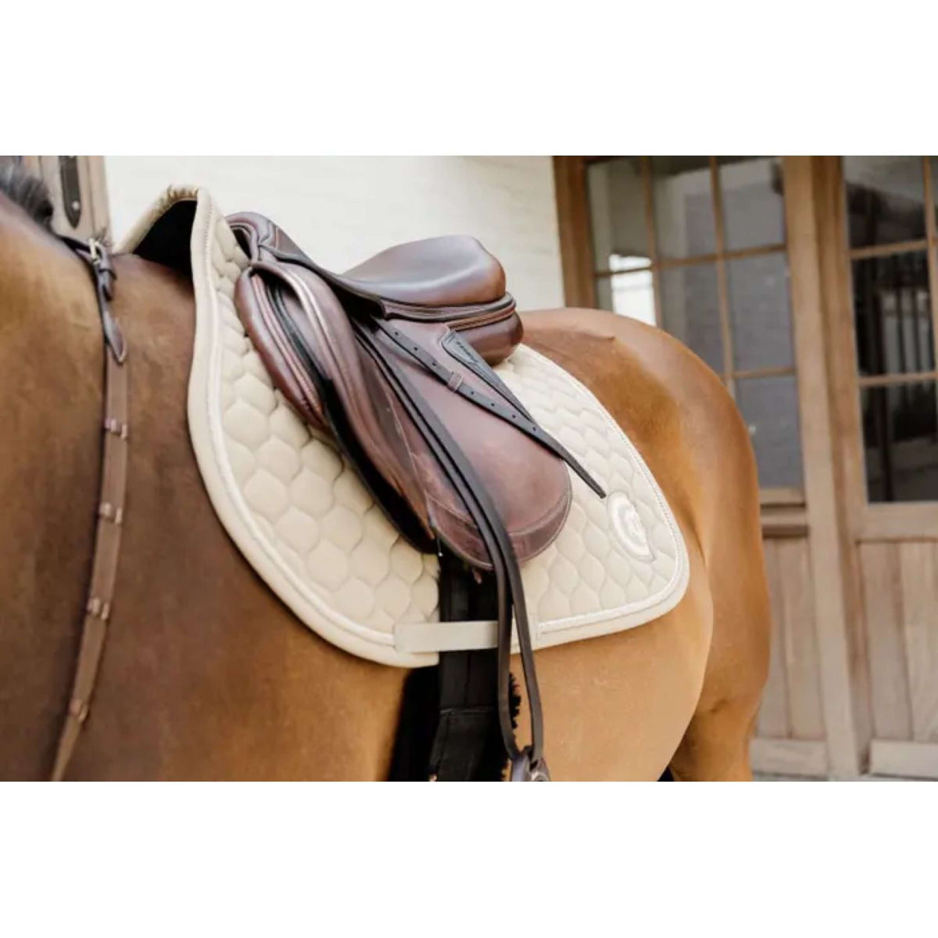 Kentucky Horsewear Saddlepad Onion Quilt 3D Logo Jumping Beige