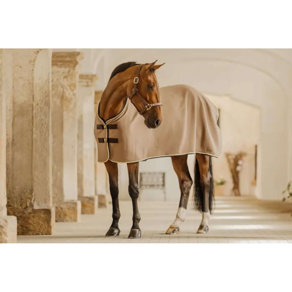 Kentucky Horsewear Fleece Rugs Show Vegan Wool Beige