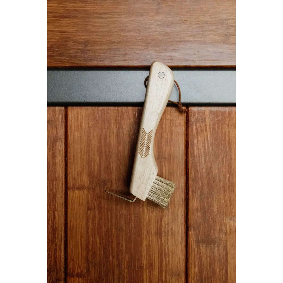 Kentucky Horsewear Hoof Pick with brush and magnet