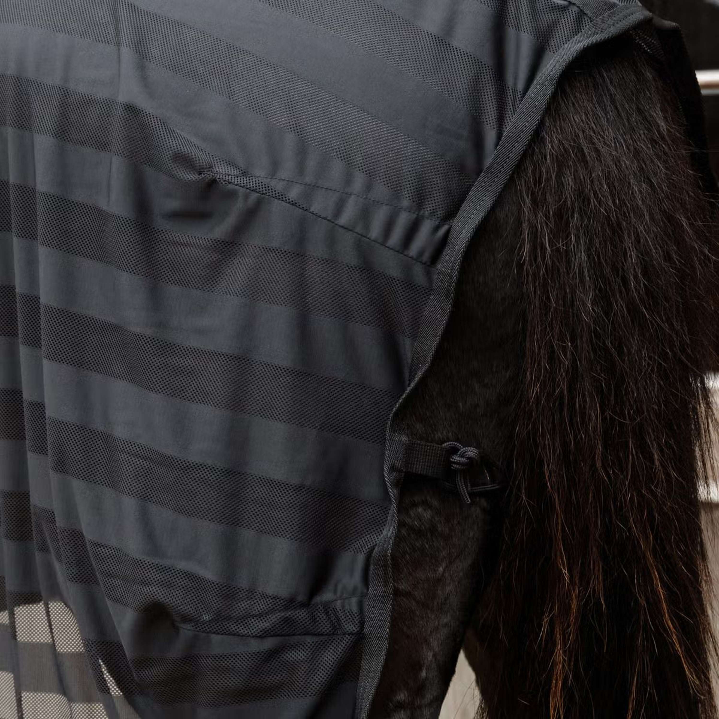 Kentucky Horsewear Fly Rug Light Striped Mesh Black
