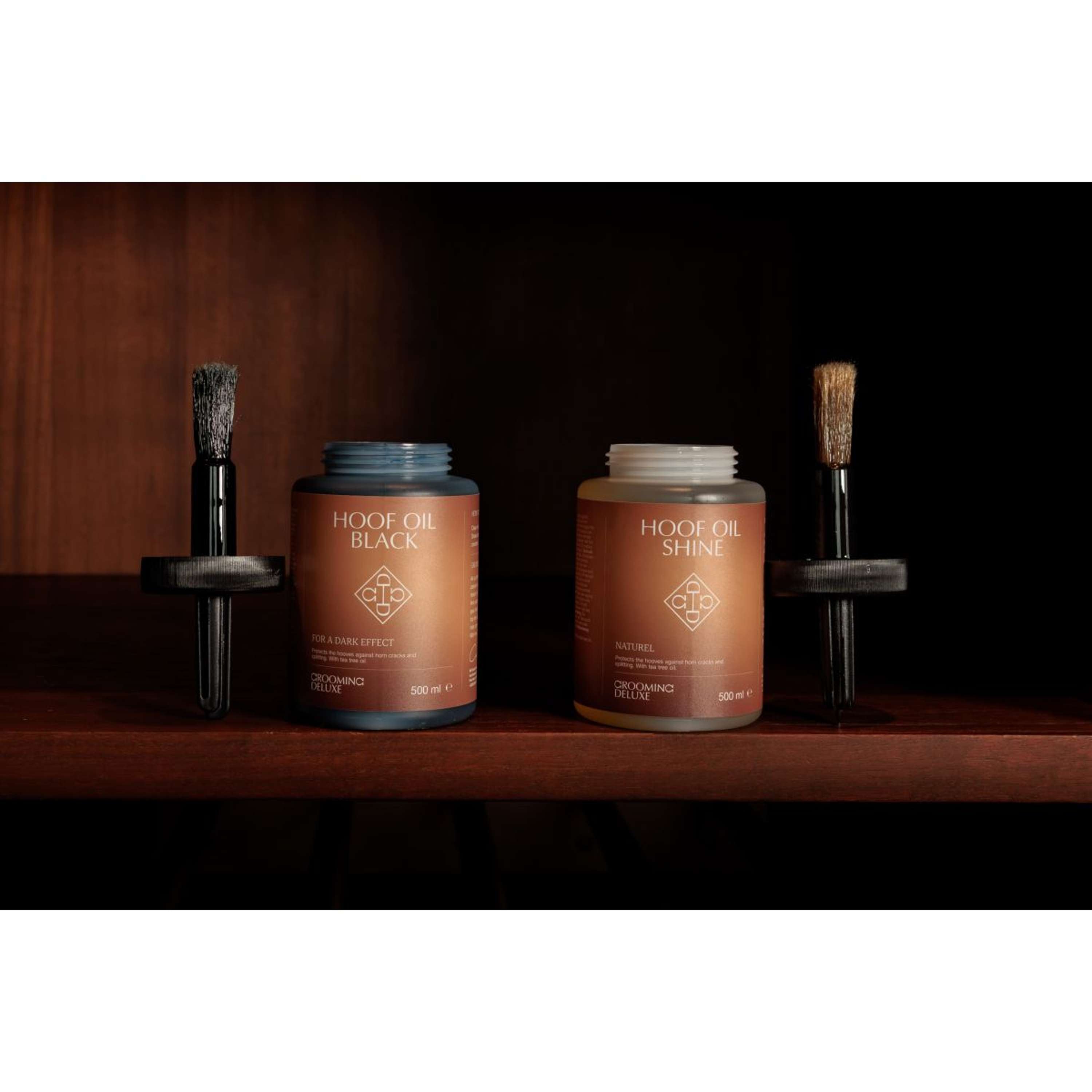 Grooming Deluxe by Kentucky Hoof Oil Shine Black