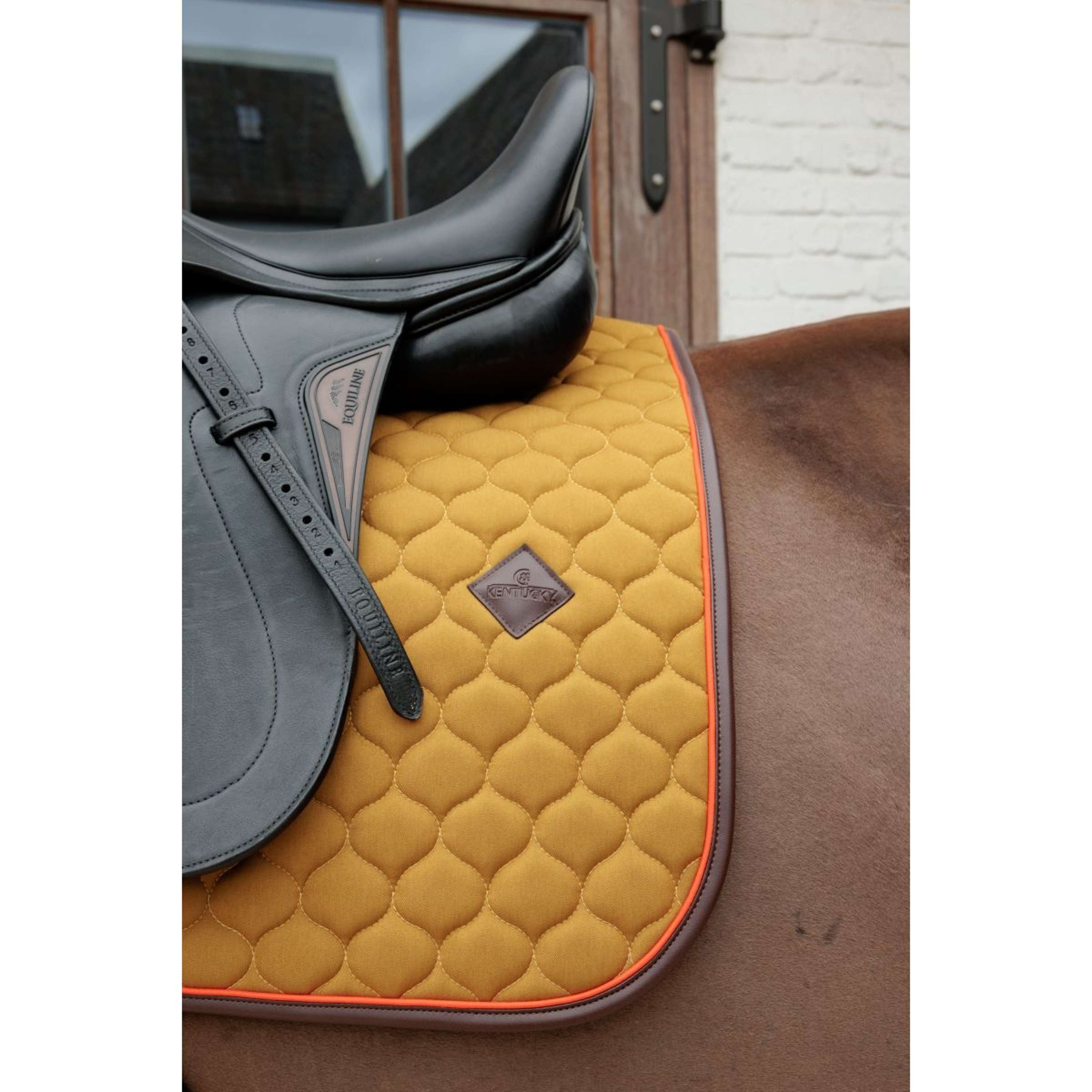 Kentucky Horsewear Saddlepad Onion Quilt Leather Neon Dressage Kaki