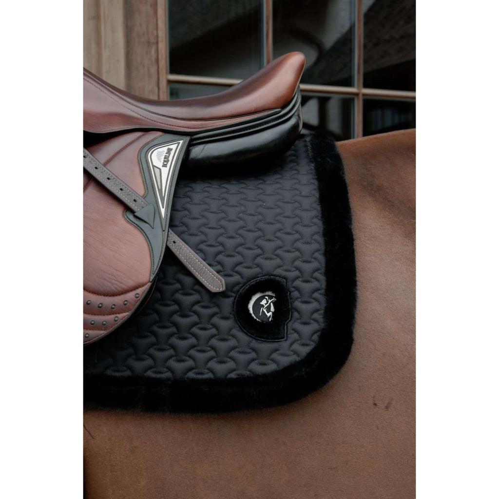 Kentucky Horsewear Saddlepad Fake Fur Onion Quilt Jumping Black