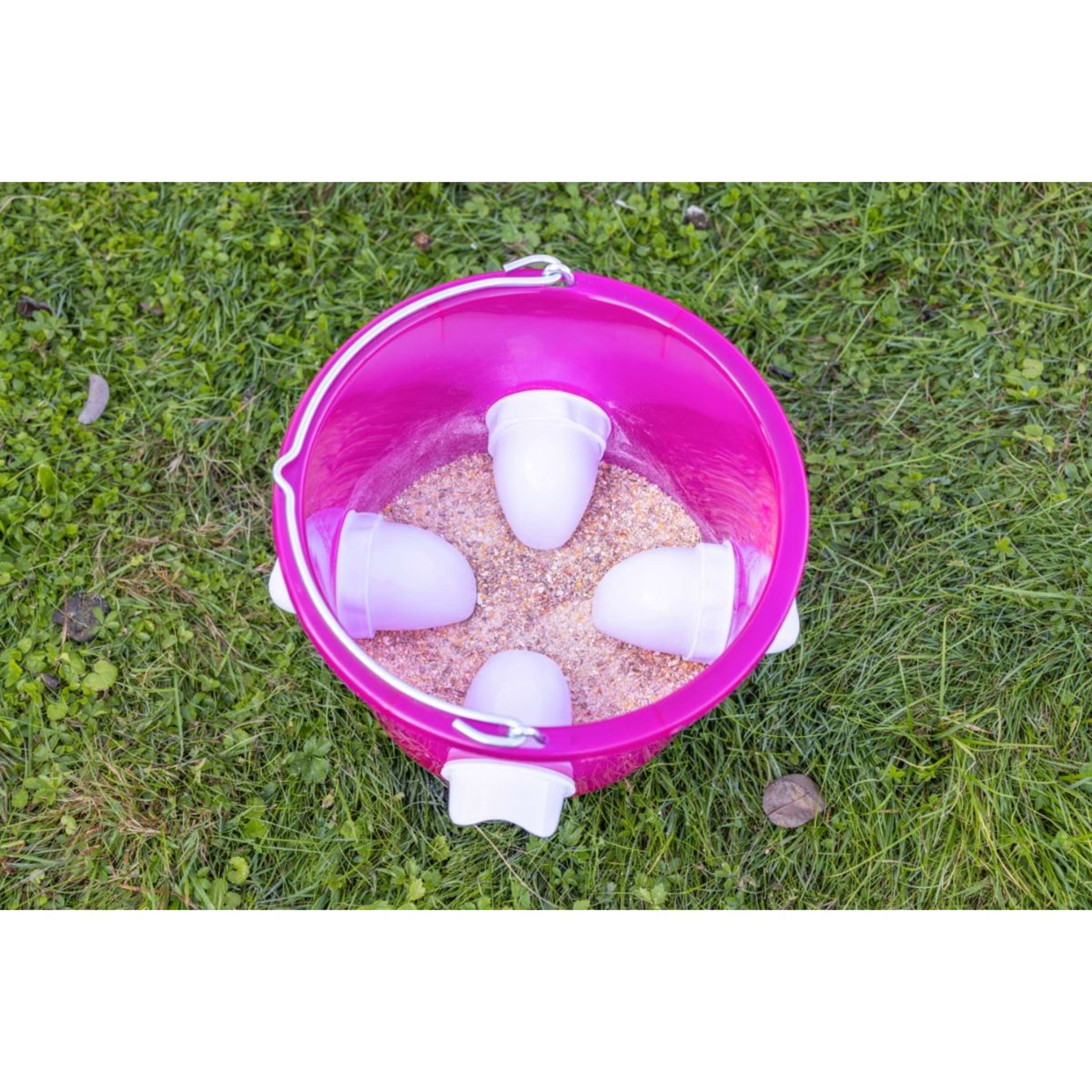 Kerbl Food Bucket Chickens Pink