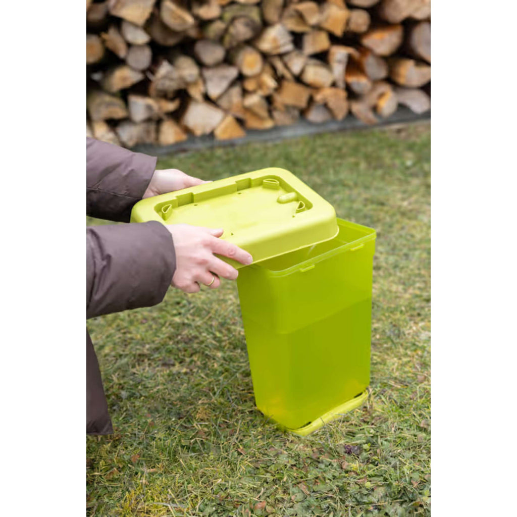 Kerbl Poultry Drinking Trough on a Stand Green