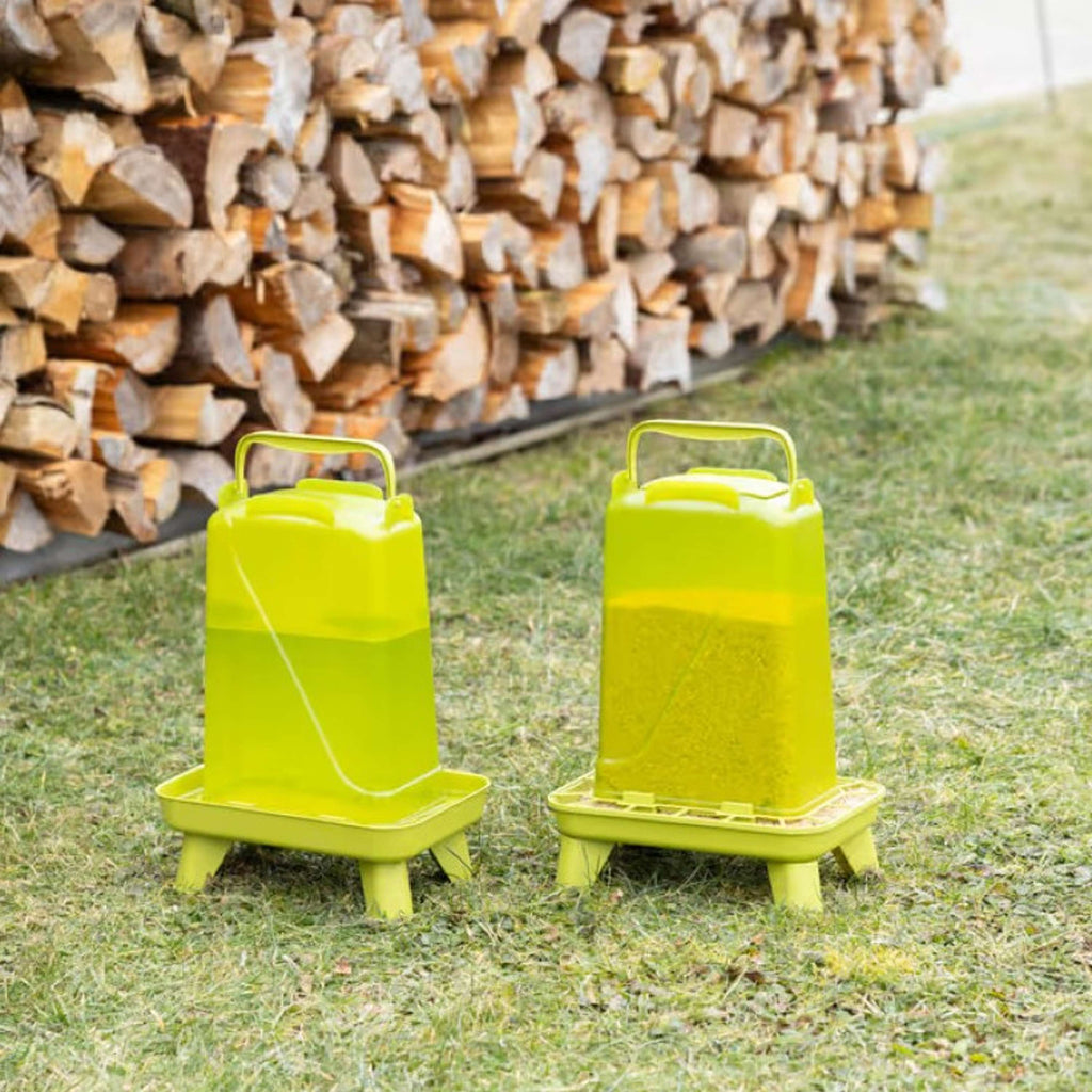 Kerbl Poultry Drinking Trough on a Stand Green