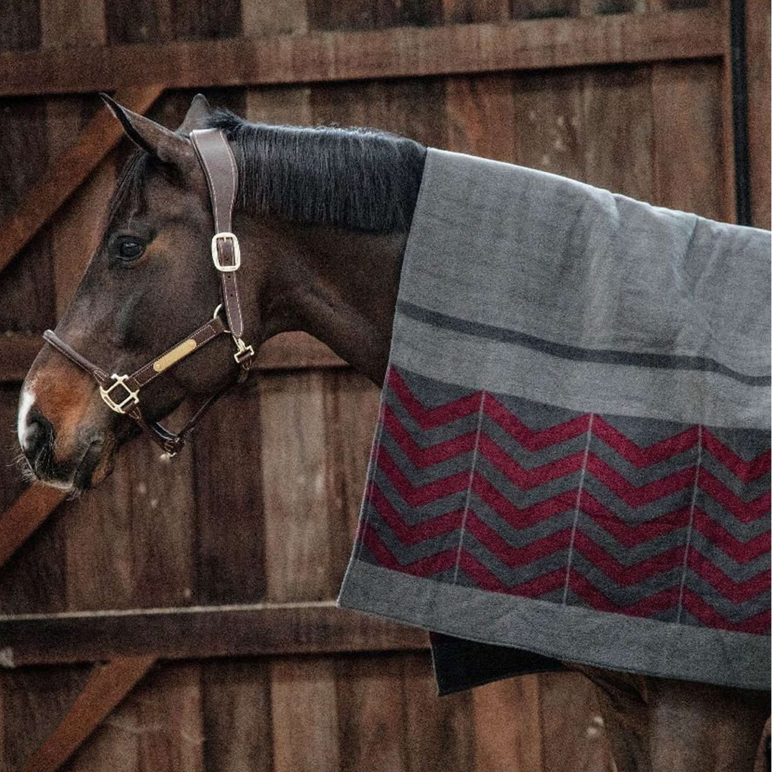 Kentucky Fleece Rug Heavy Square Fishbone Grey/Bordeaux