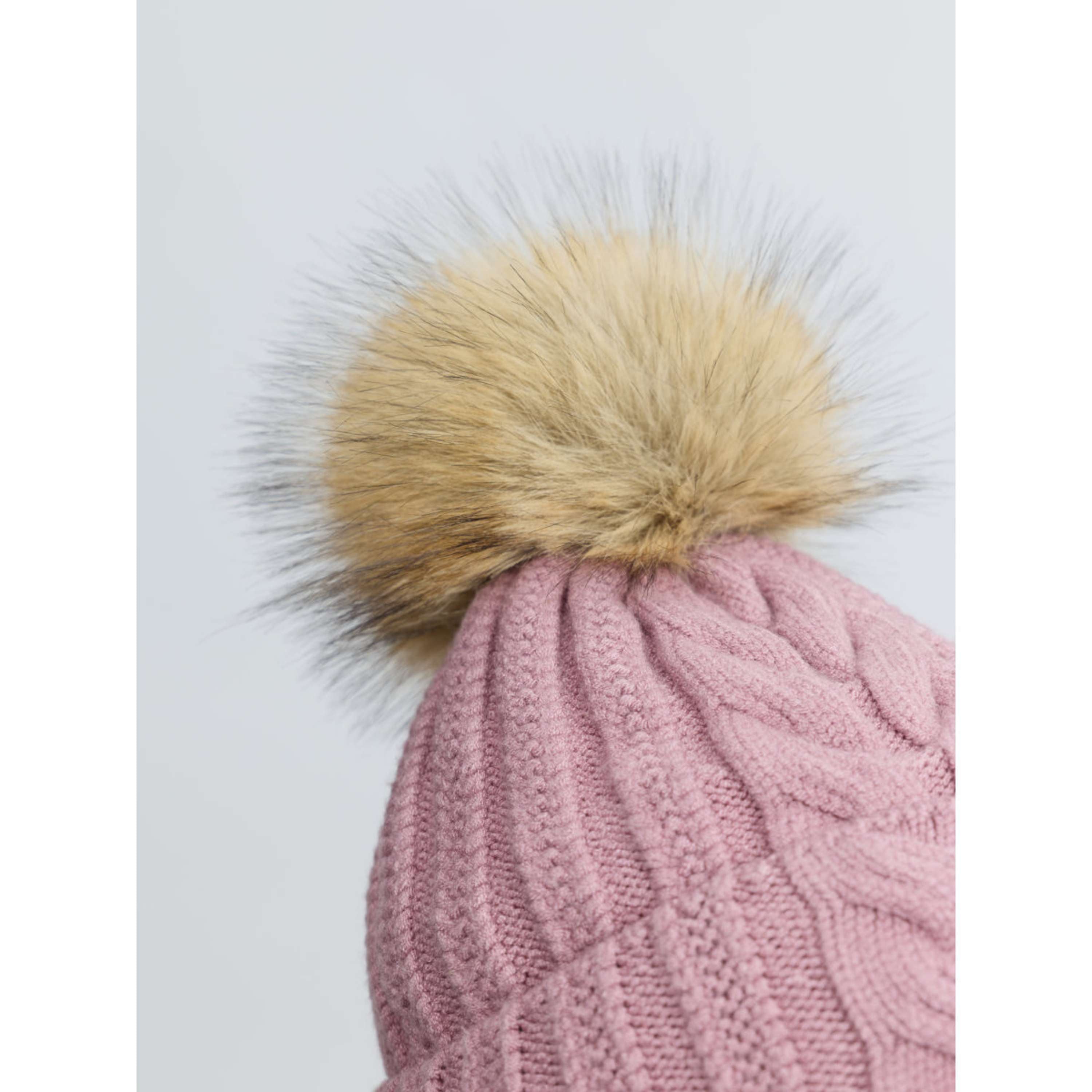 LeMieux Cap Heritage Wild Rose