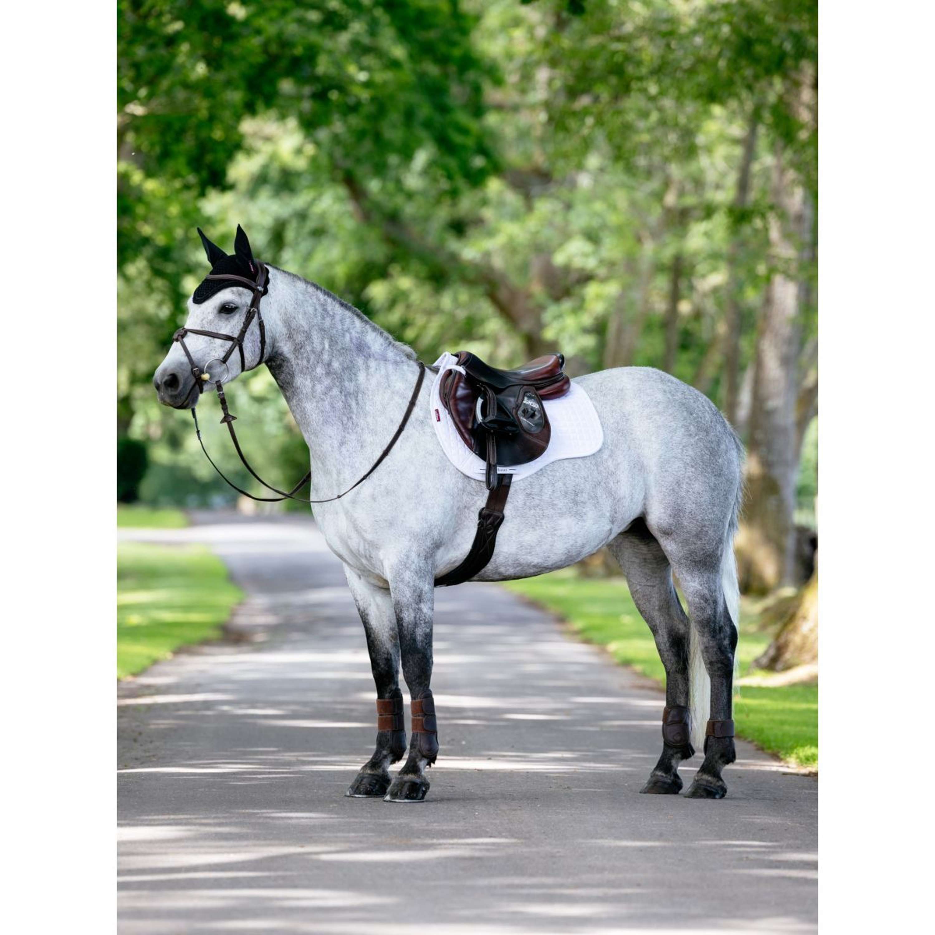 LeMieux Saddlepad Suede Square General Purpose White