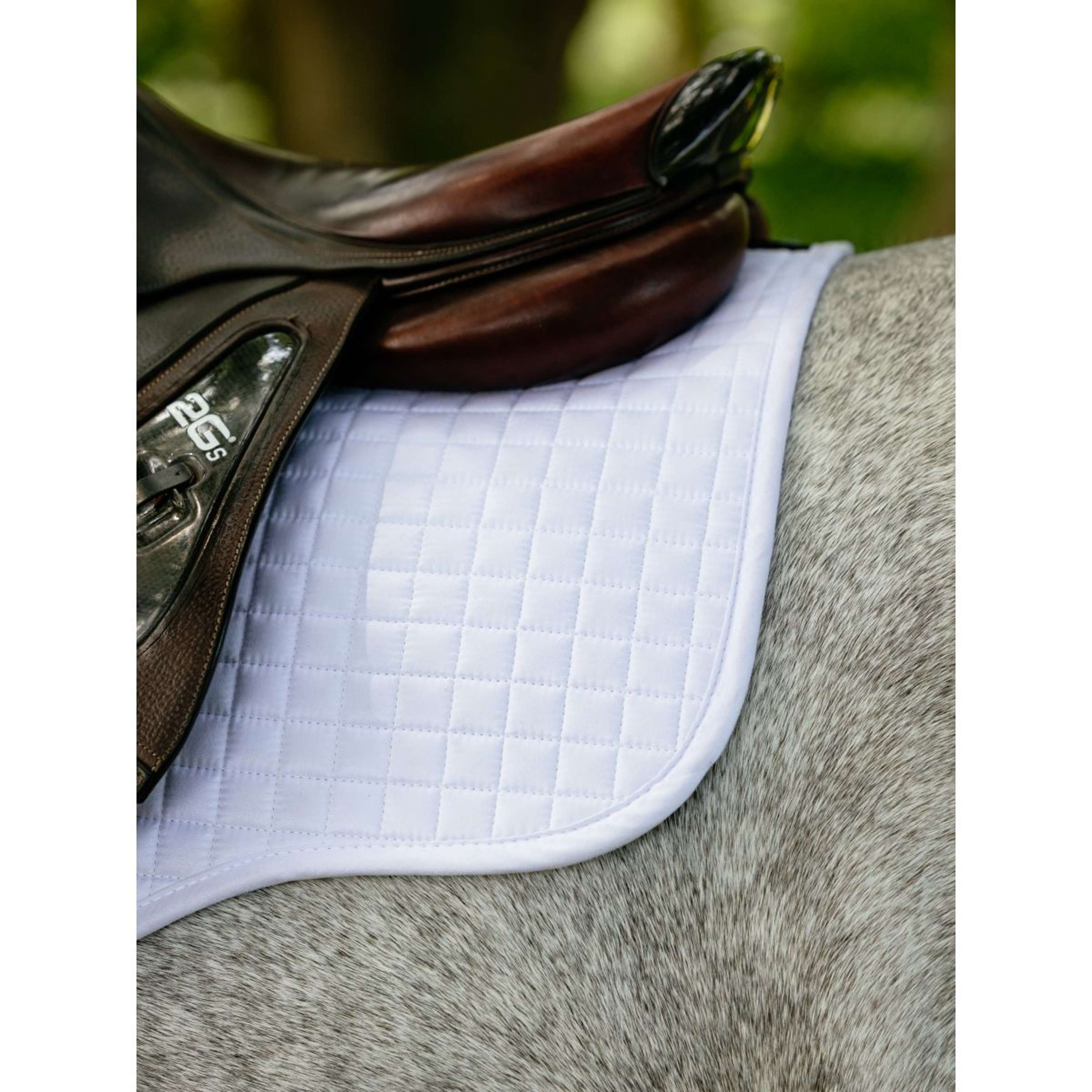 LeMieux Saddlepad Suede Square General Purpose White