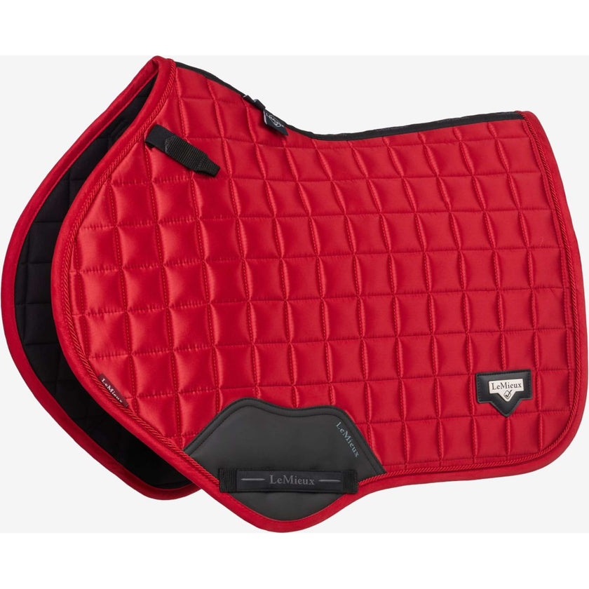 LeMieux Saddlepad Loire Classic Square Close Contact Chilli LeMieux Saddlepad Loire Classic Square Close Contact Chilli