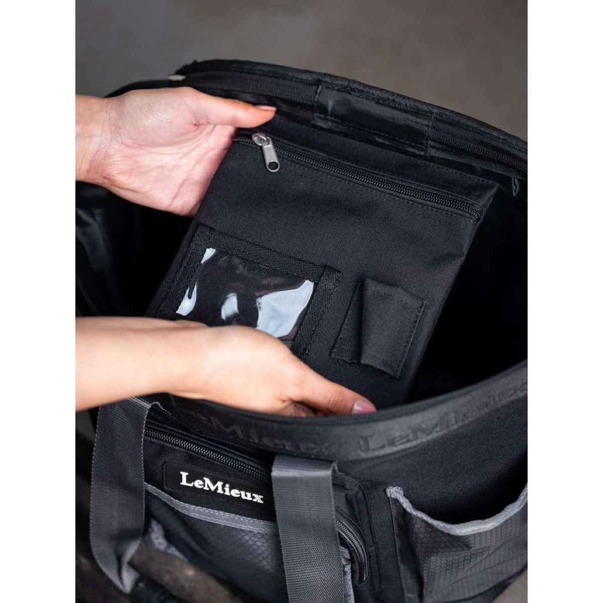 LeMieux Grooming Bag Black