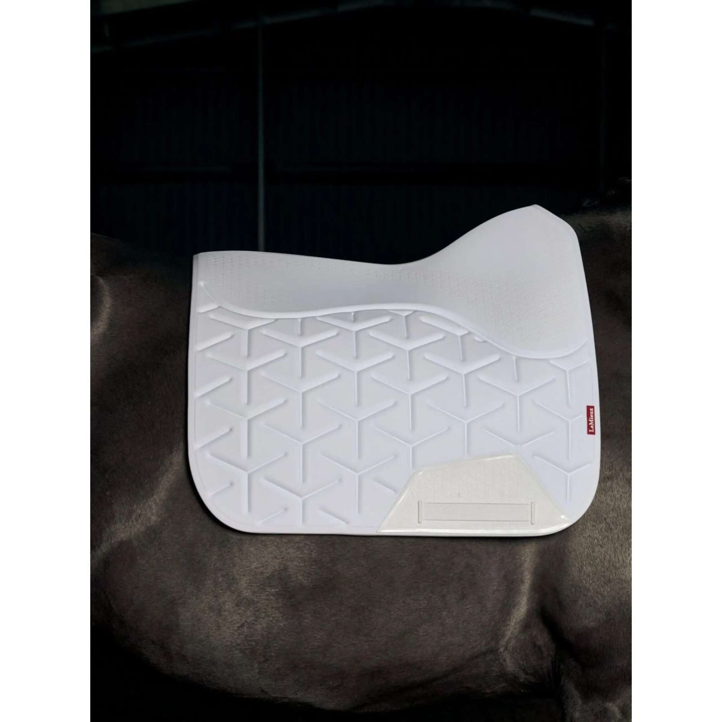 LeMieux Saddlepad ProForm Dressage White