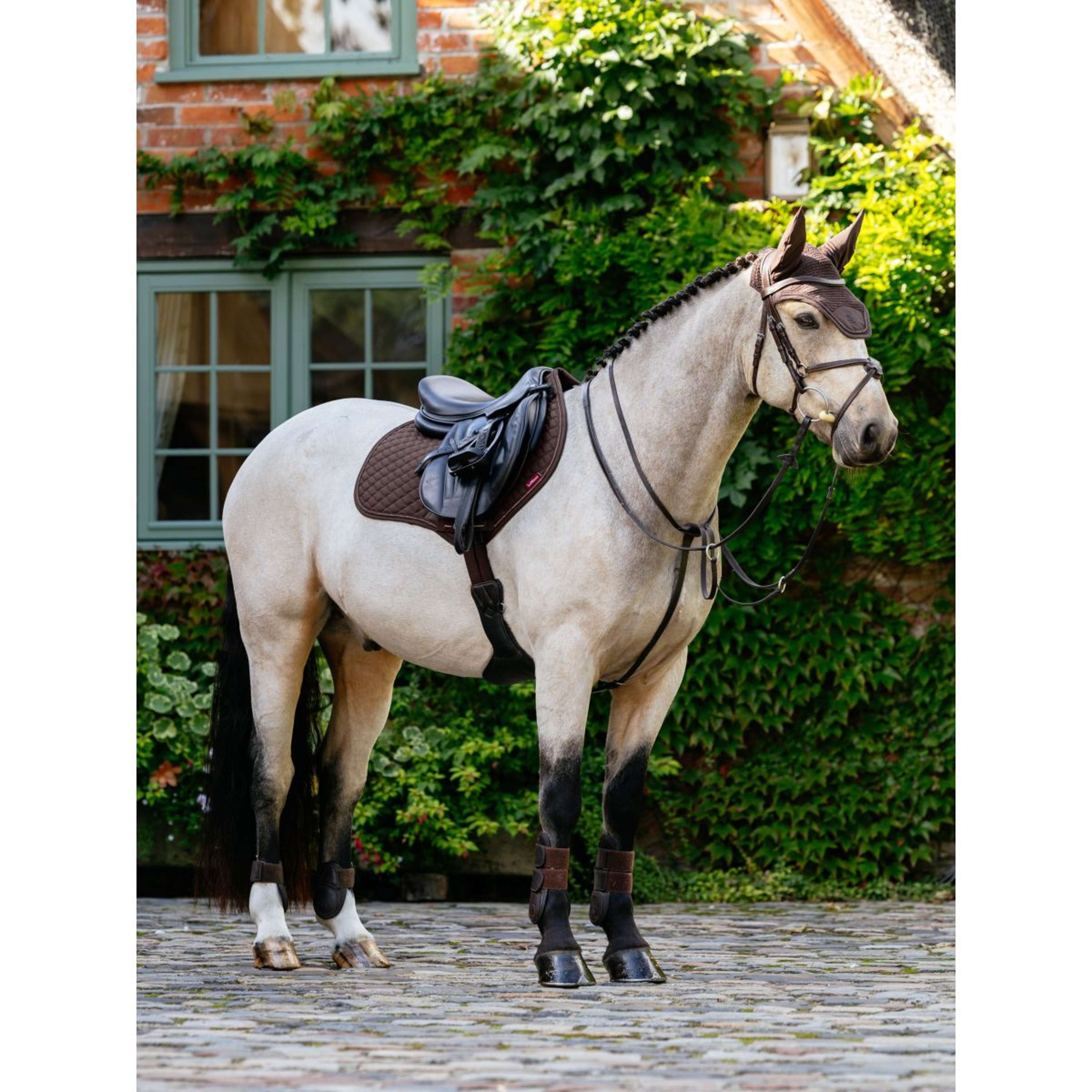 LeMieux Saddlepad Brilliance Close Contact Square Jumping Espresso