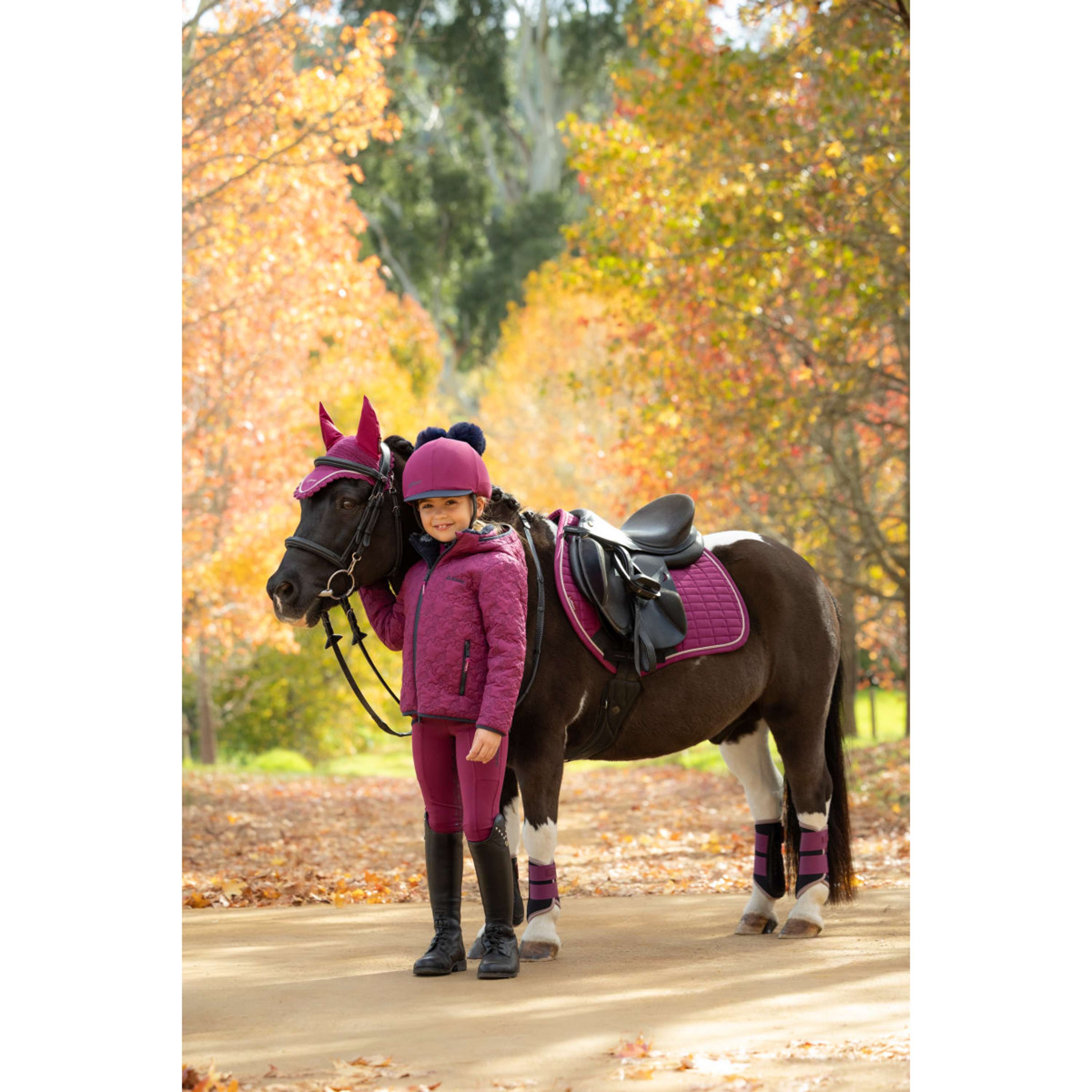LeMieux Saddlepad Suede Close Contact Square Jumping Blackberry