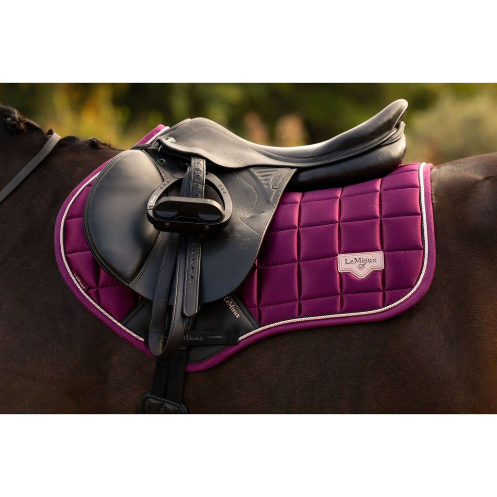 LeMieux Saddlepad Loire Classic Close Contact Square Jumping Blackberry