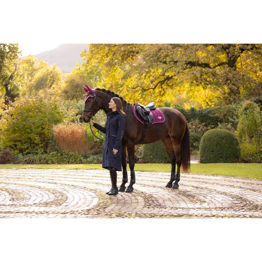 LeMieux Saddlepad Loire Classic Close Contact Square Jumping Blackberry