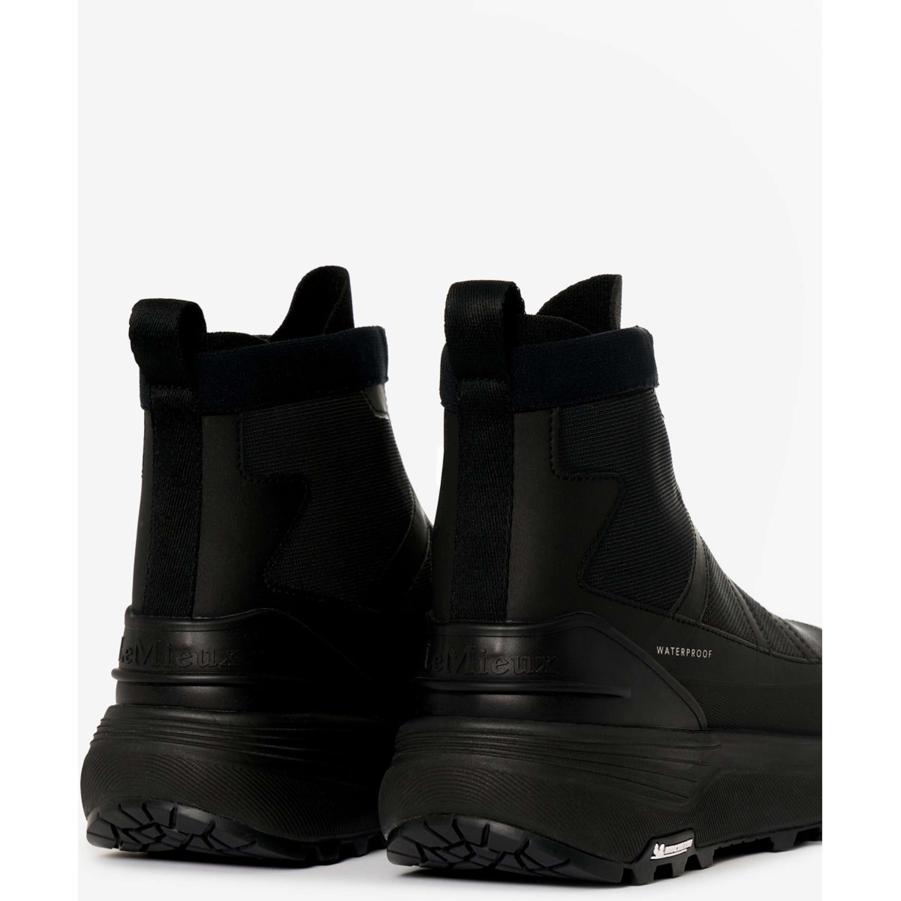 LeMieux Stable Boots Cavara Performance High Top Black
